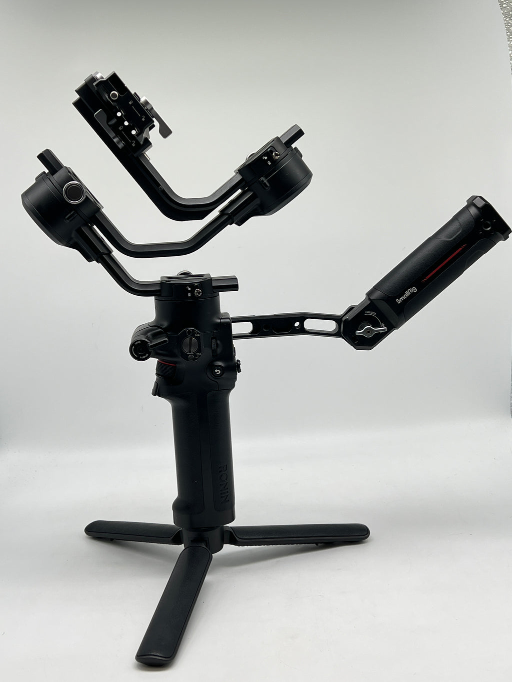 DJI Ronin RSC 2 3-Axis Gimbal Stabilizer + SmallRig - Used