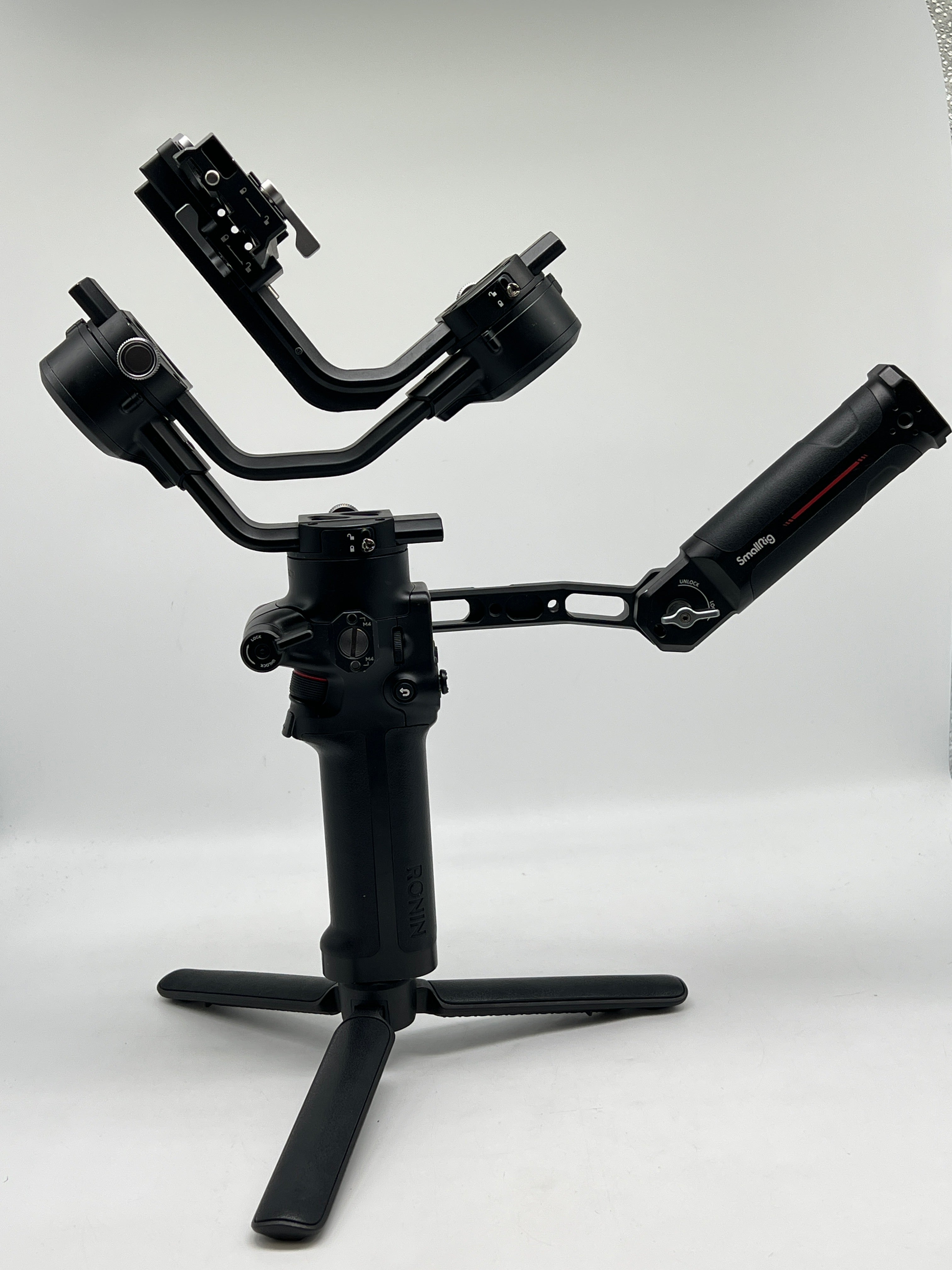 DJI Ronin RSC 2 3-Axis Gimbal Stabilizer + SmallRig - Used