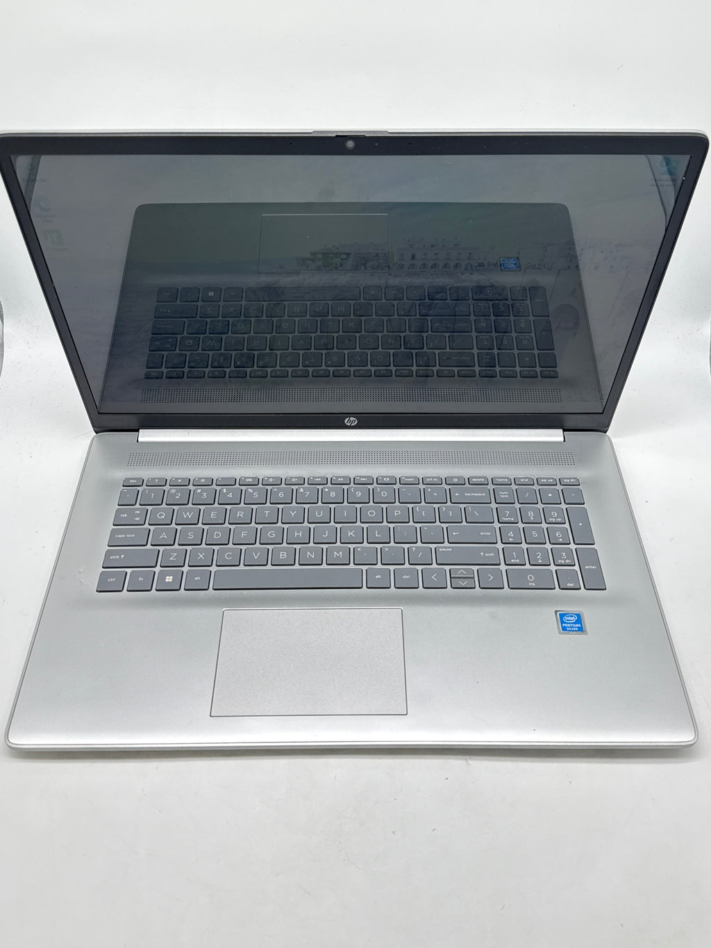 HP Laptop 17-cn0xxx 17.3" Pentium Silver N5030 4GB RAM 128GB SSD - Used