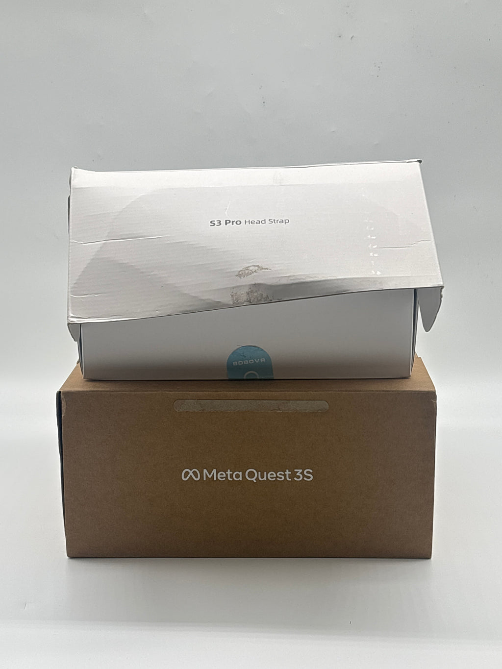 Meta Quest 3S P97 128GB VR Headset with BOBOVR S3 Pro Strap - Used