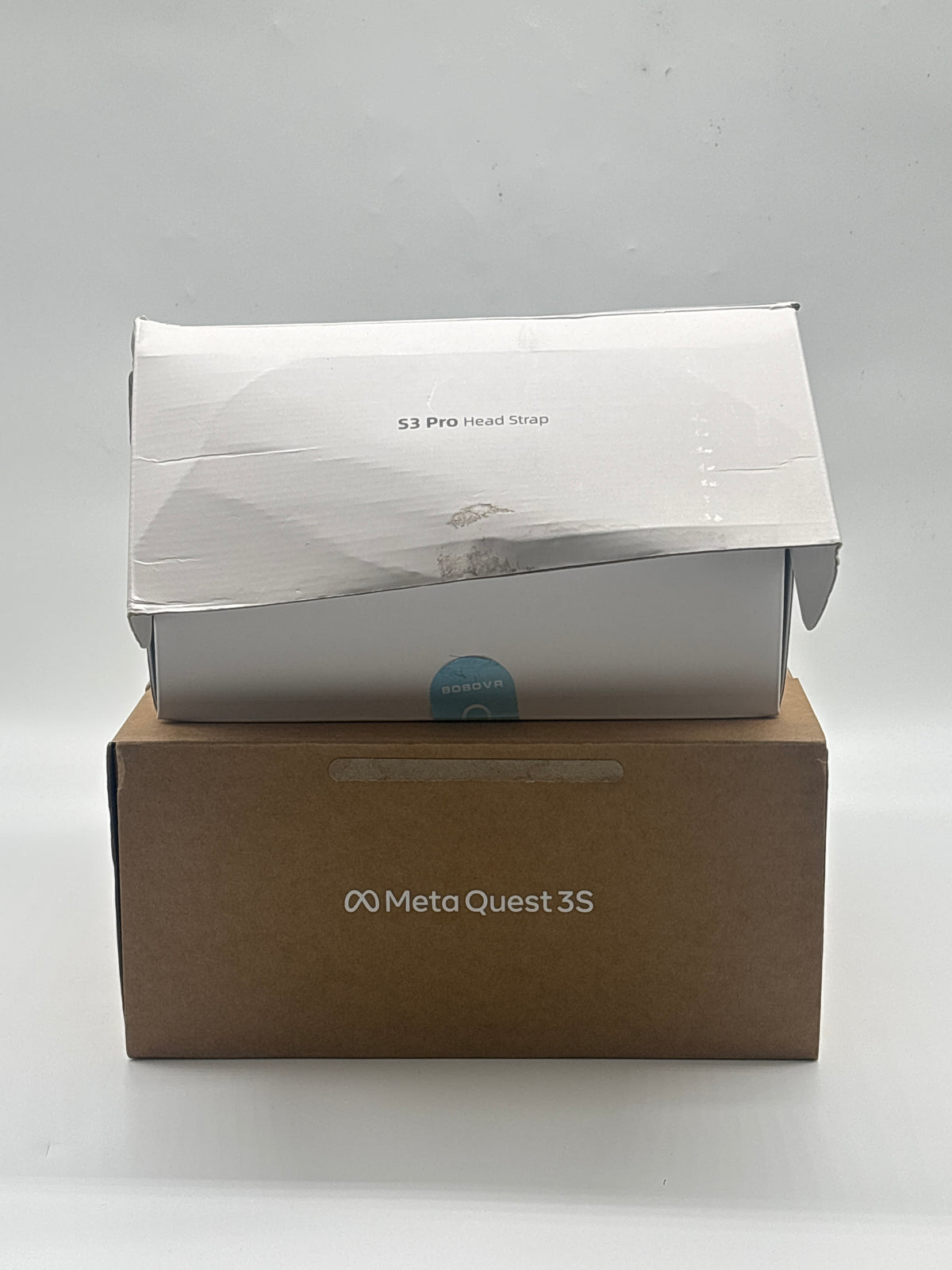 Meta Quest 3S P97 128GB VR Headset with BOBOVR S3 Pro Strap - Used