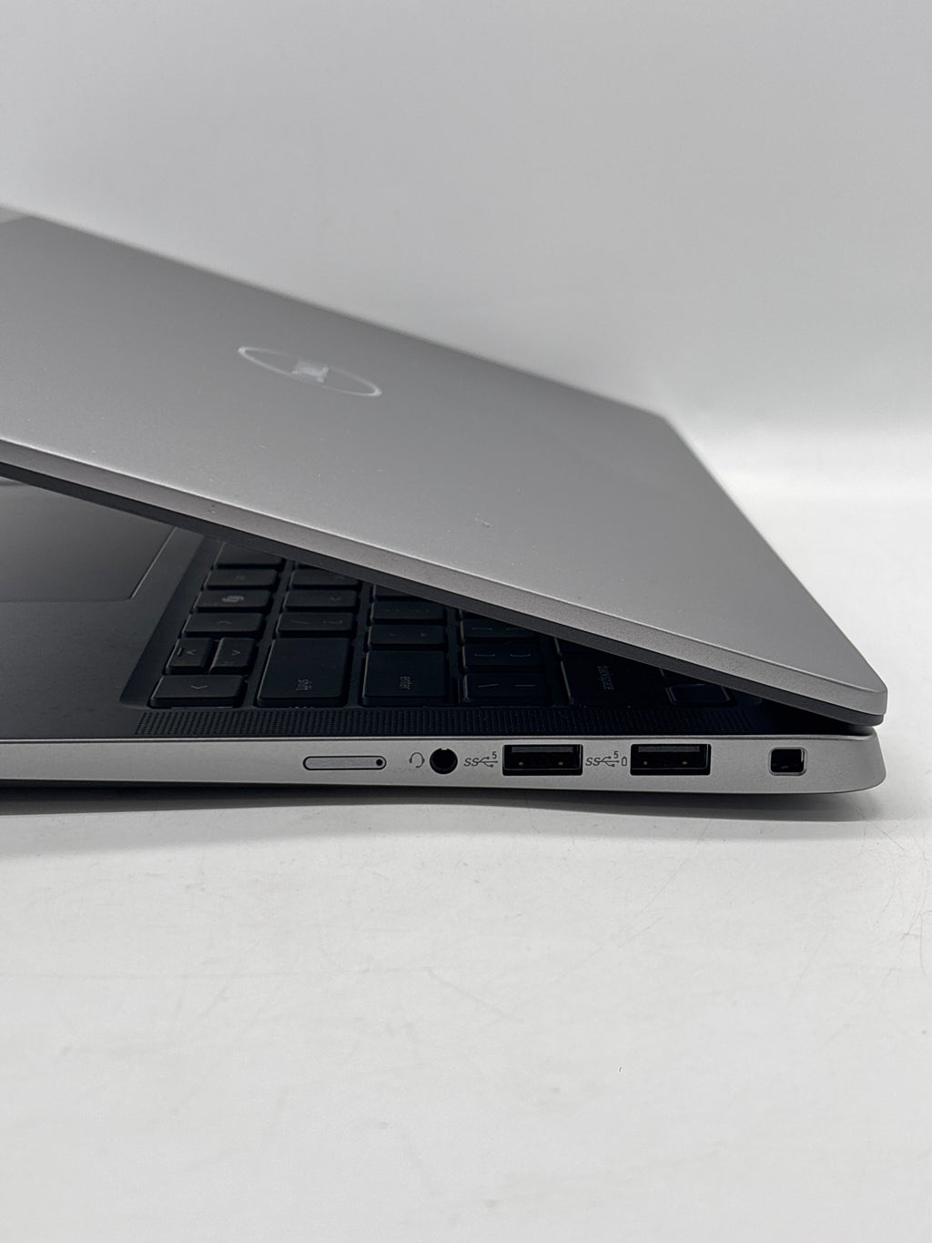 Dell Latitude 7450 14" Intel Core Ultra 7 165H 32GB RAM 512GB SSD Gray - Used