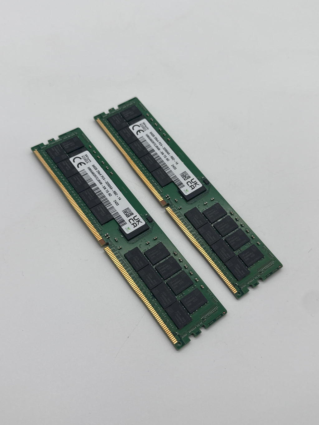 SK Hynix 64GB 2Rx4 PC4-3200AA-RB2-14 DDR4 ECC Server Memory (Single Module)