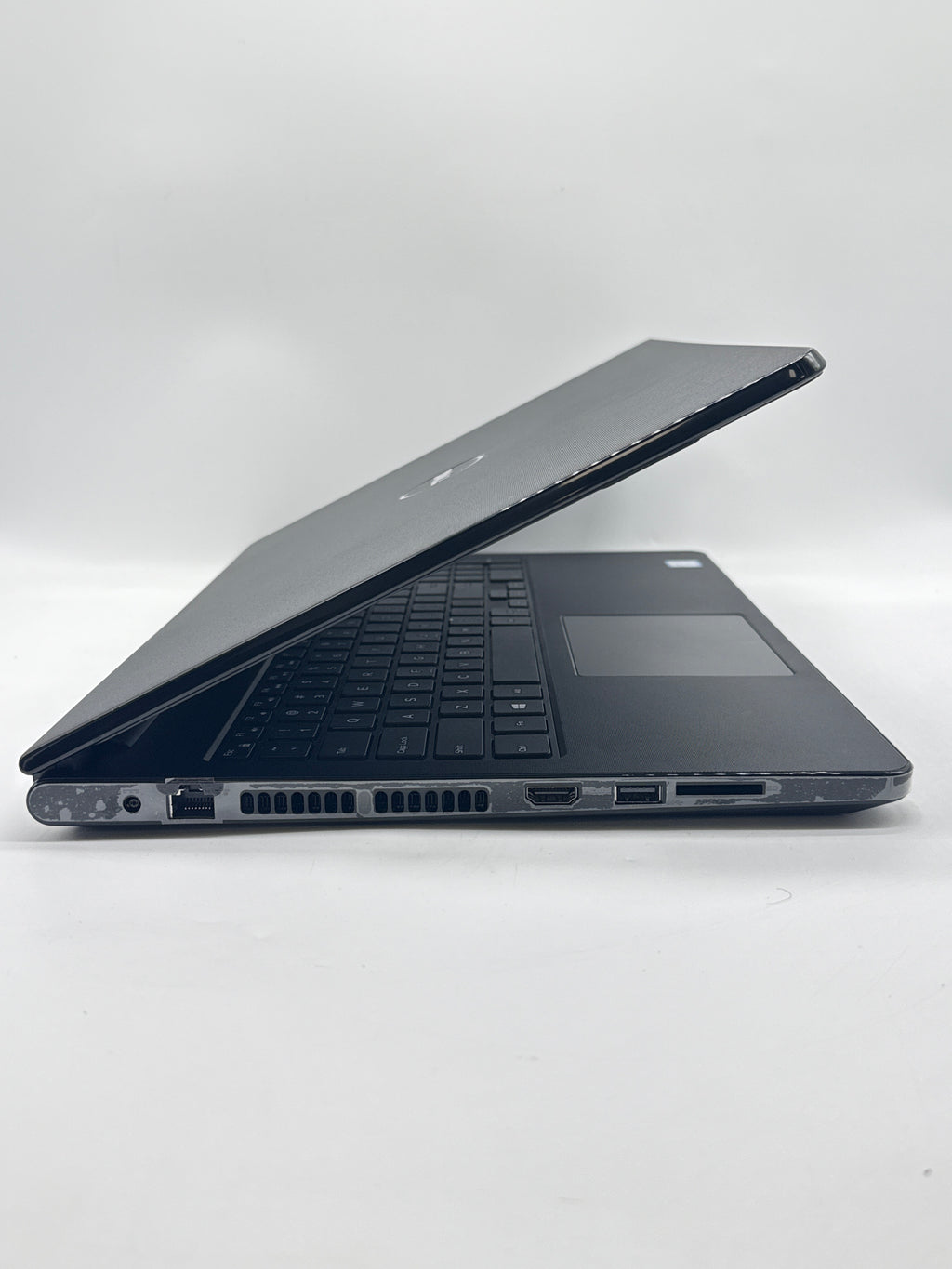 Dell Inspiron 5566 i5-7200U 8GB RAM 256GB SSD