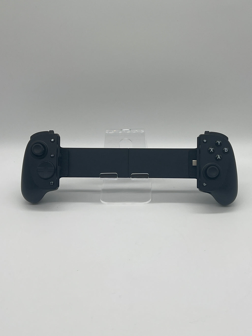 Razer Kishi V3 Pro XL Video Game Accessory Black RZ06-05470100 Used