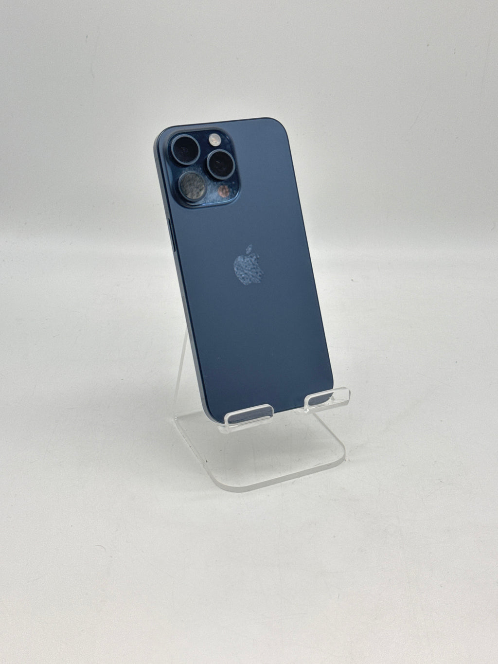 Apple iPhone 15 Pro Max 1TB Factory Unlocked Blue Titanium - Used with Box