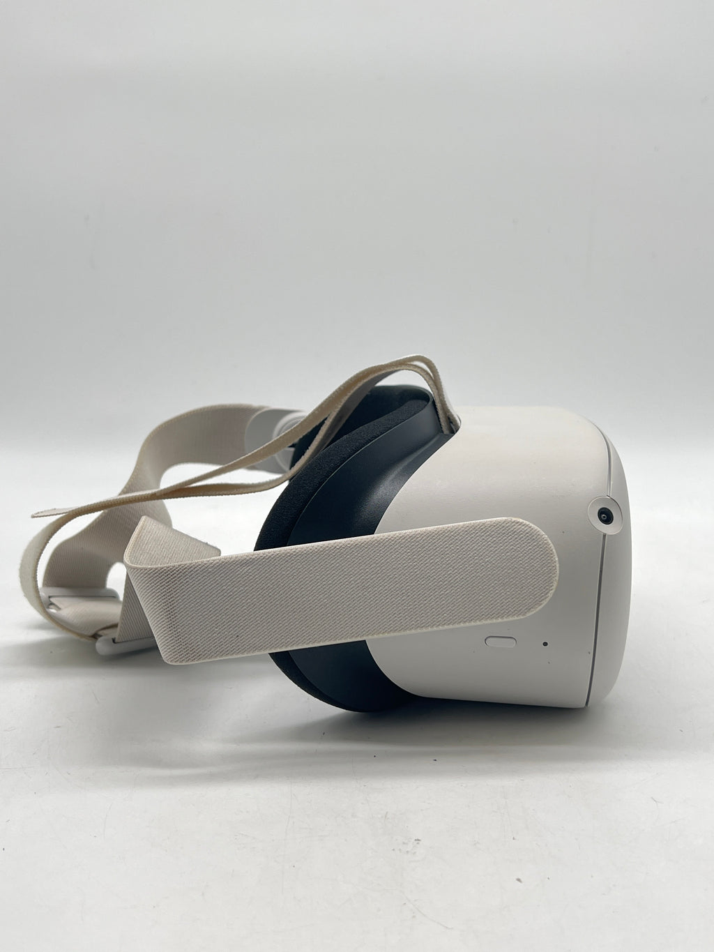 Meta Oculus Quest 2 128GB VR Headset White - Used