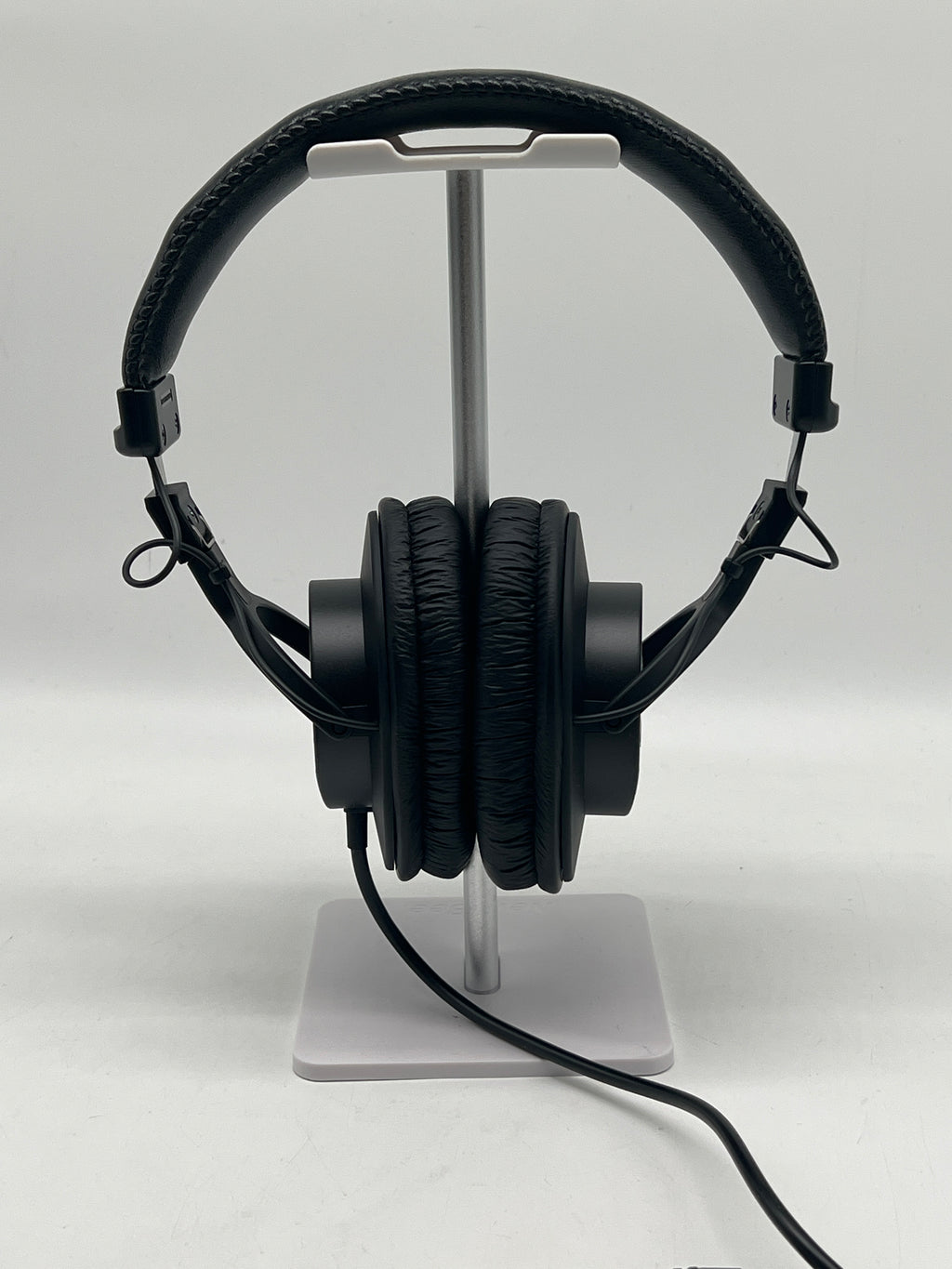 Sony MDR-7506 Wired Over-Ear Dynamic Studio Monitoring - Used