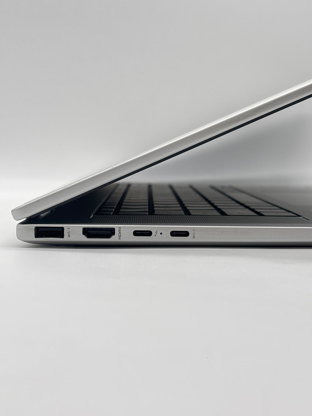 HP Envy x360 16-ac0013dx Ultra 5 125U 16GB RAM 512GB SSD