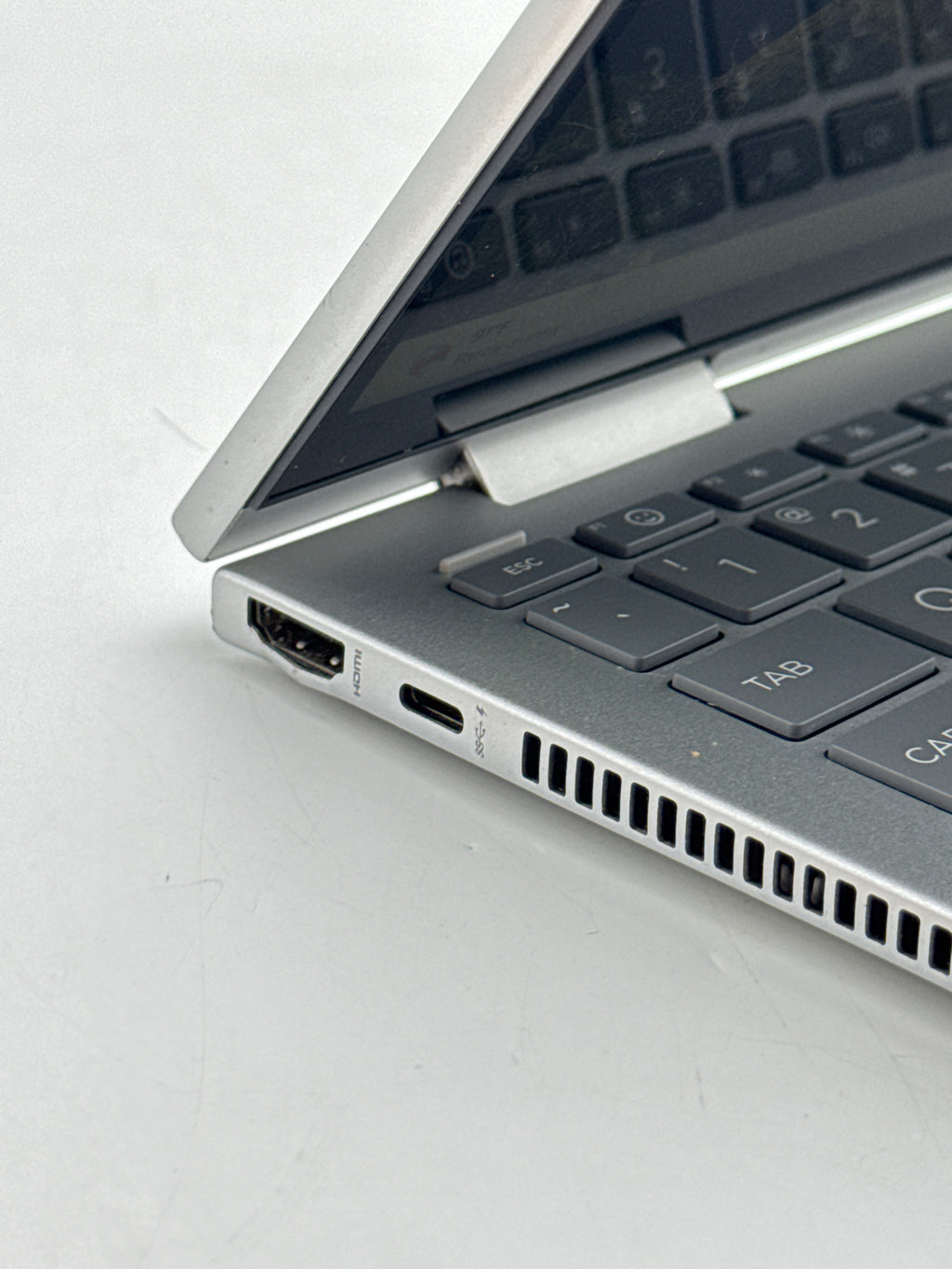 HP Envy X360 14-es0xxx Core i5 1335U 8GB RAM 512GB SSD 2-in-1 - READ