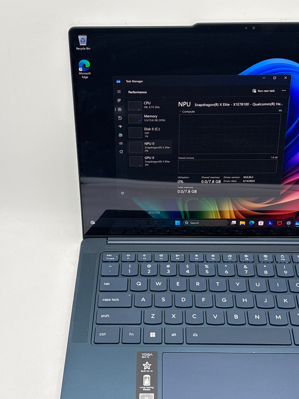 Lenovo Yoga Slim 7 14Q8X9 Touch Snapdragon X Elite 16GB RAM 512GB SSD