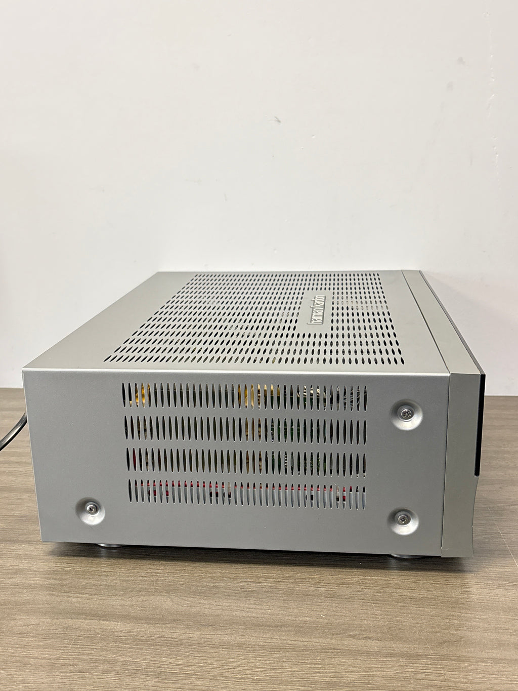 Harman Kardon AVR 335 7.1-Channel AV Receiver Dolby Digital DTS Grey - Used