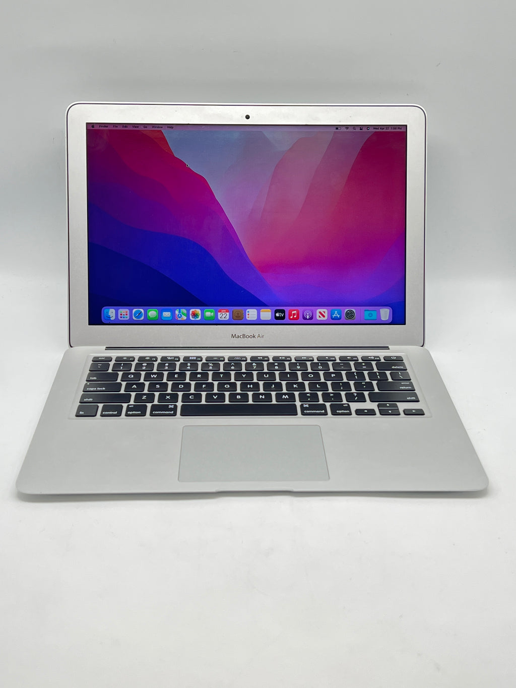 Apple MacBook Air 13" A1466 i5 8GB RAM 128GB Flash Storage - Used