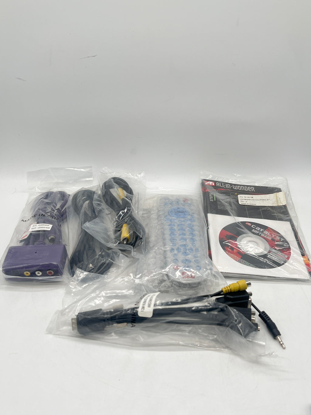 ATI All-In-Wonder 9600 Pro 128MB AGP Graphics Card - New in Box