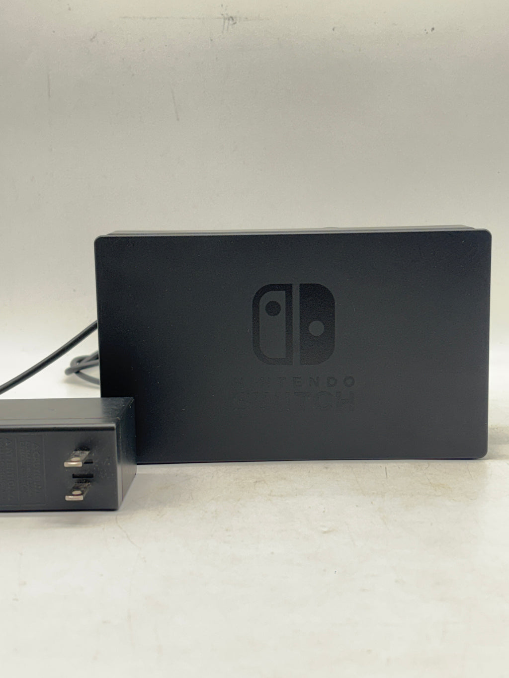 Nintendo Switch Console 32GB Black with Dock and Joy-Con - Used