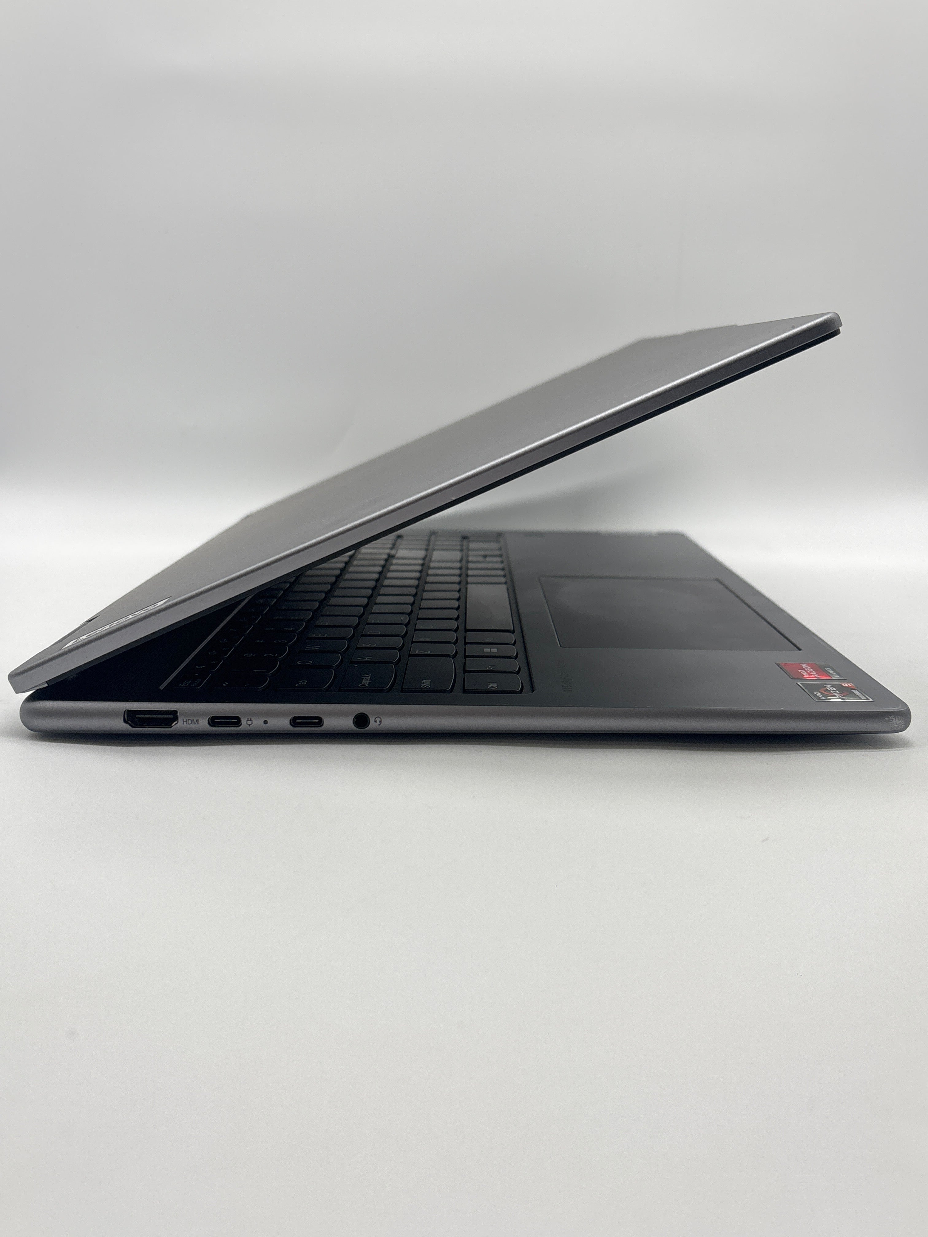 Lenovo Yoga 7 16ARP8 Ryzen 5 7535U 8GB RAM 512GB SSD