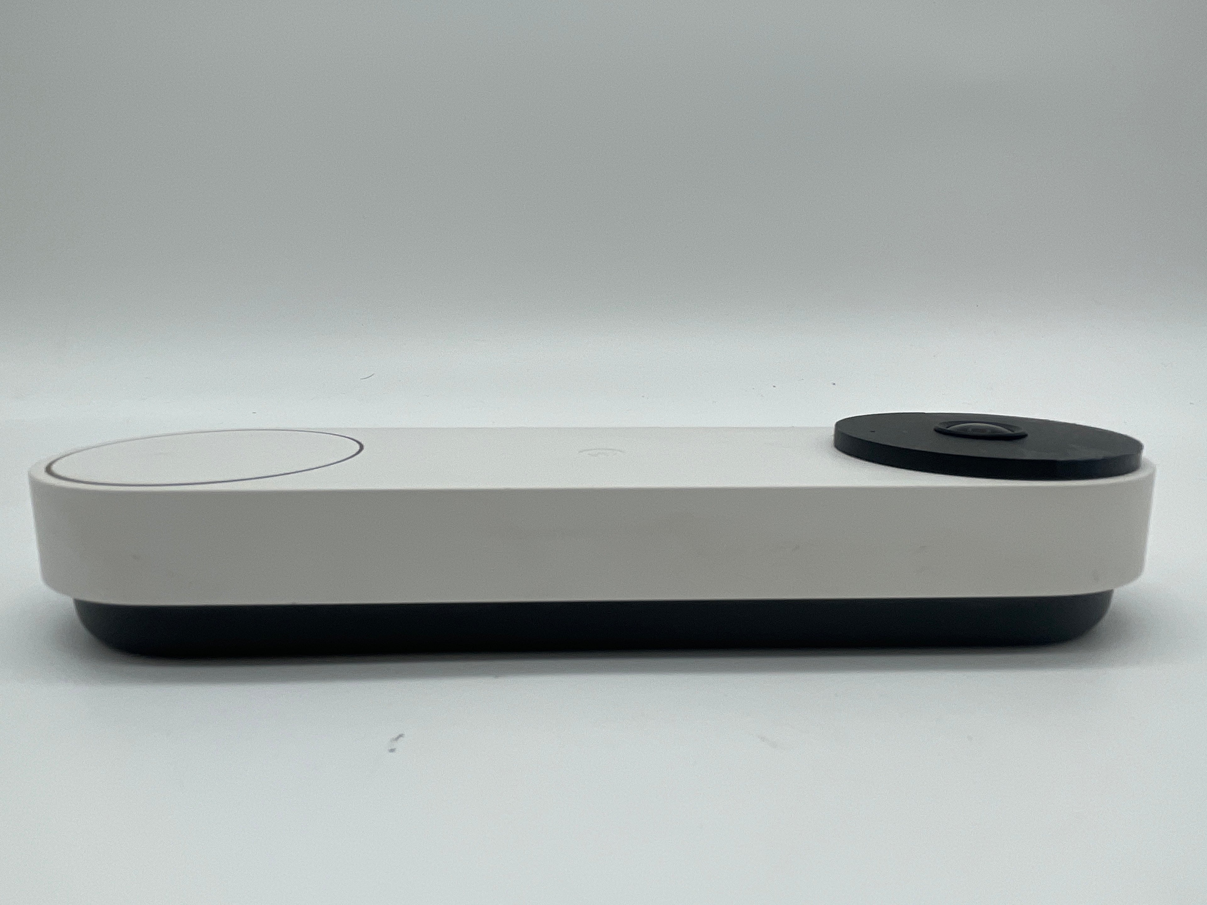 Google Nest Doorbell 2nd Gen White Used with Wall Mount Minor Scratches