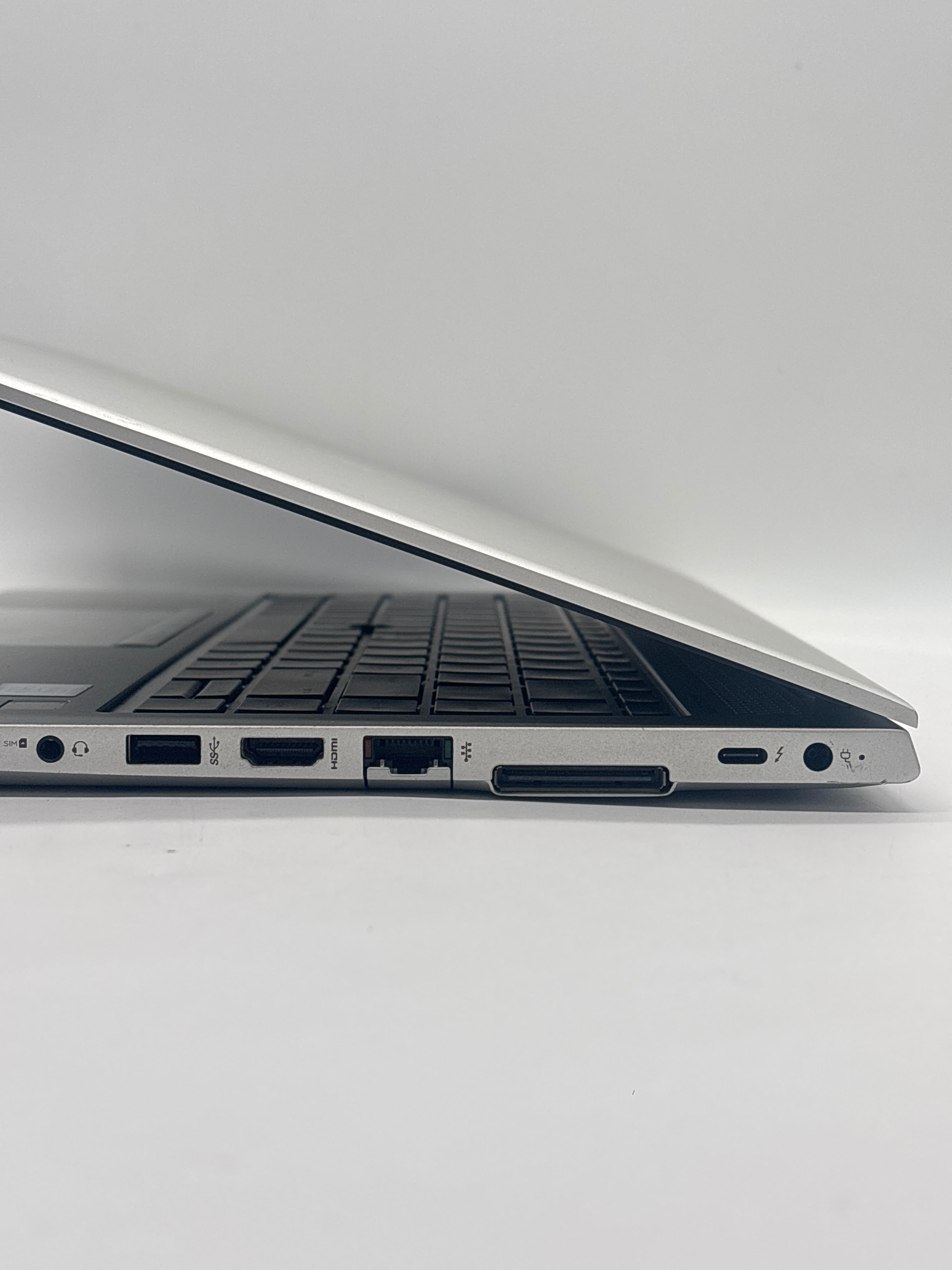 HP Elitebook 840 G6 i5-8265U 8GB RAM 256GB SSD - For Parts (Read DESC)