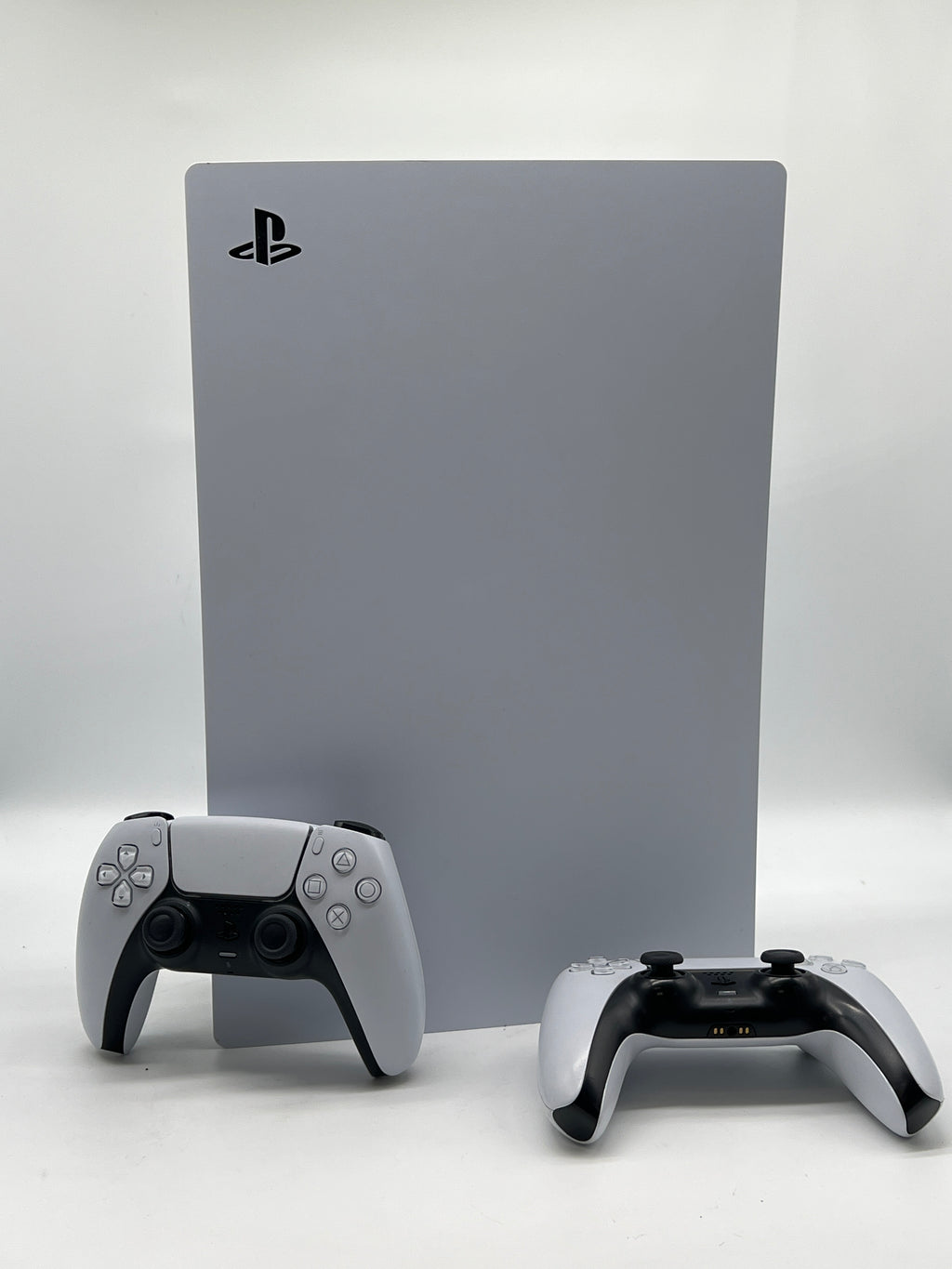 Sony PlayStation 5 Digital Edition CFI-1115B Home Console 1TB White - Used