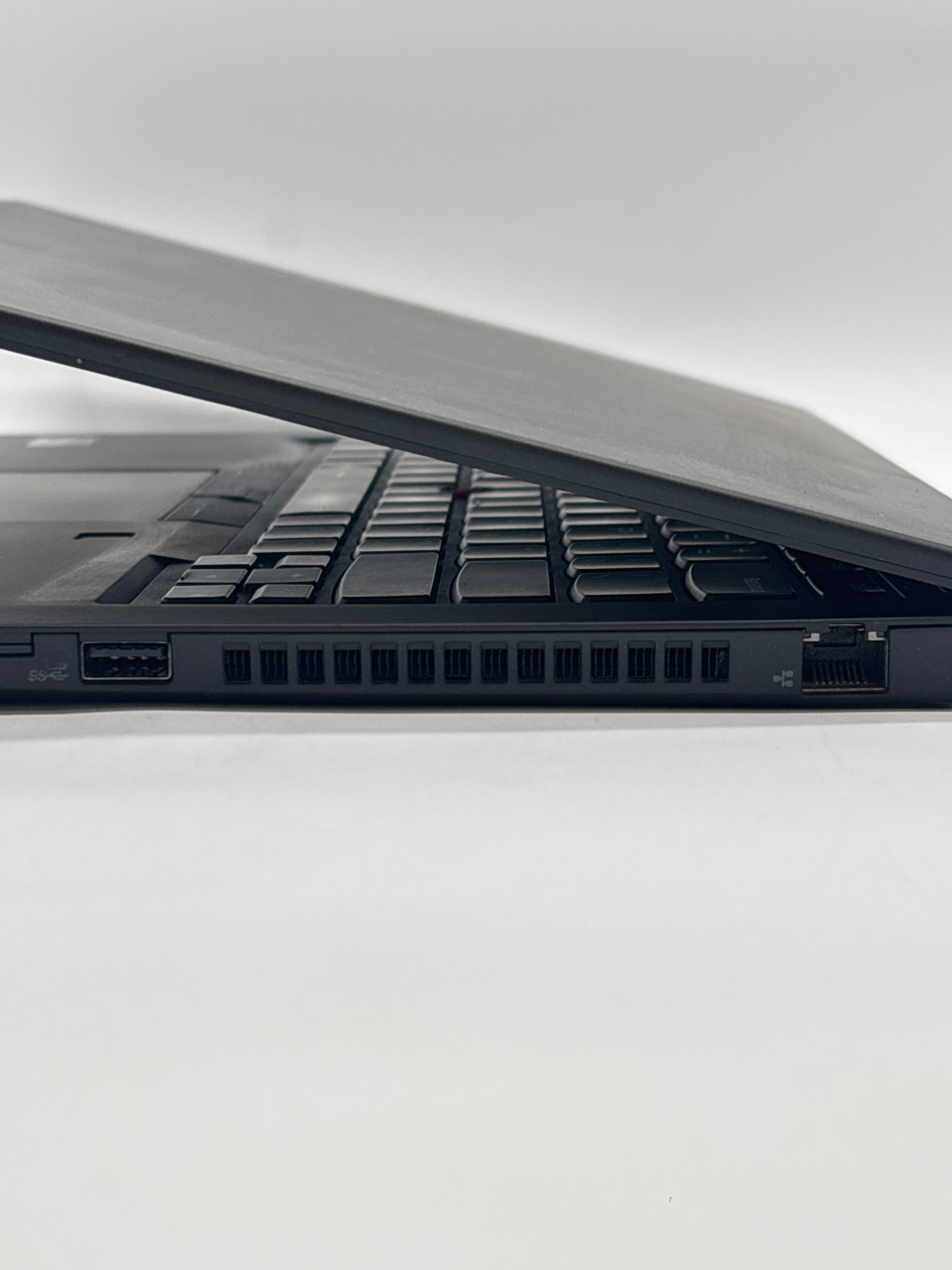 Lenovo ThinkPad T14 Gen 1 AMD Ryzen 5 Pro 4650U 8GB SSD 256GB