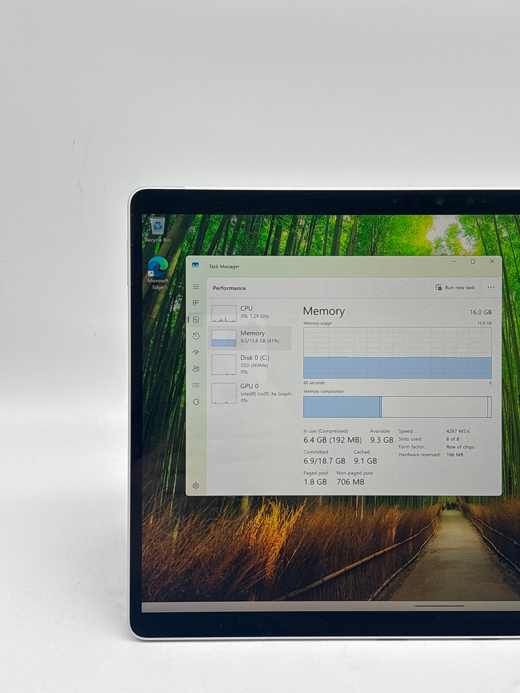 Microsoft Surface Pro 8 1983 i7-1185G7 16GB RAM 1TB SSD