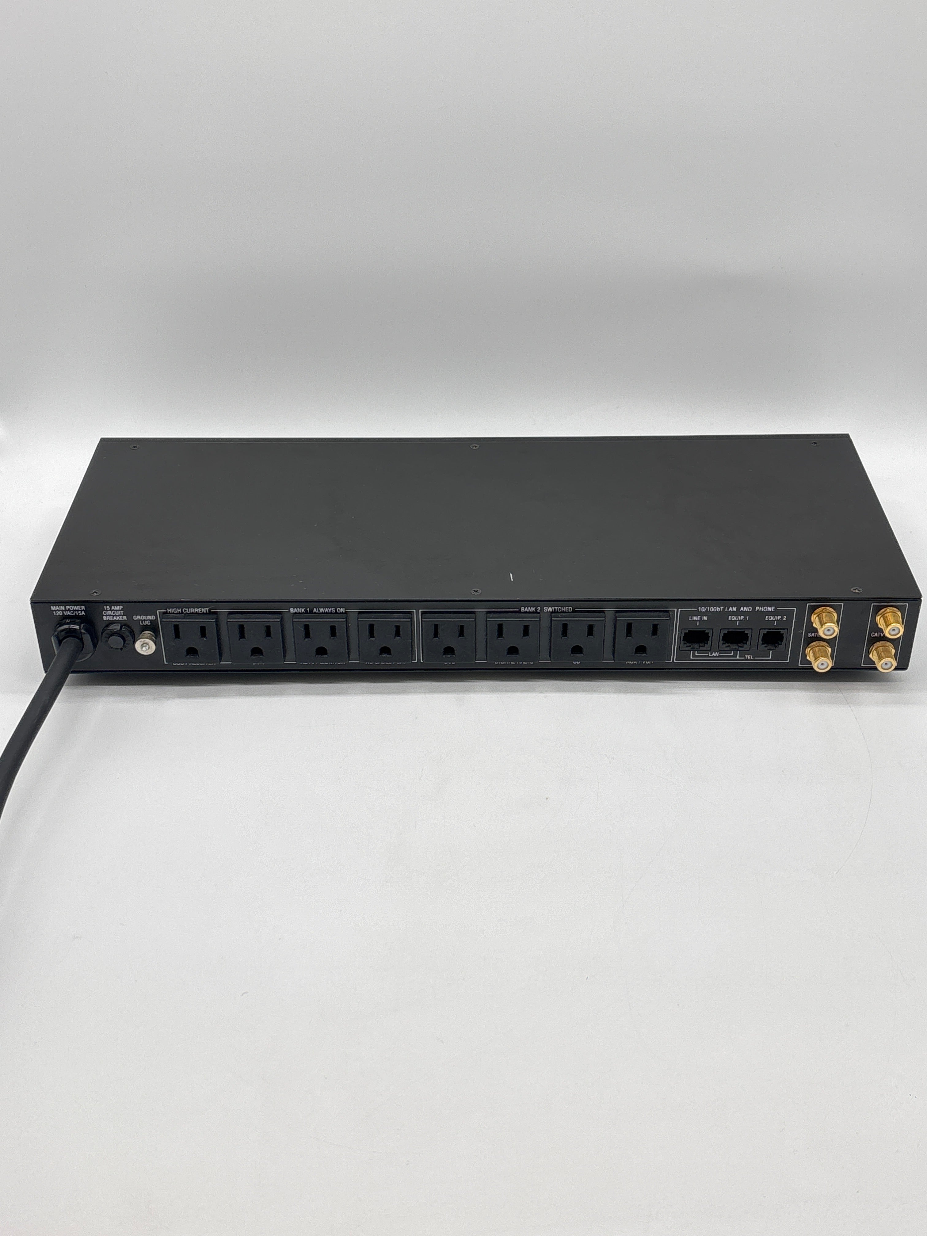 Panamax M4300-EX Power Conditioner - Black - 8 Outlets