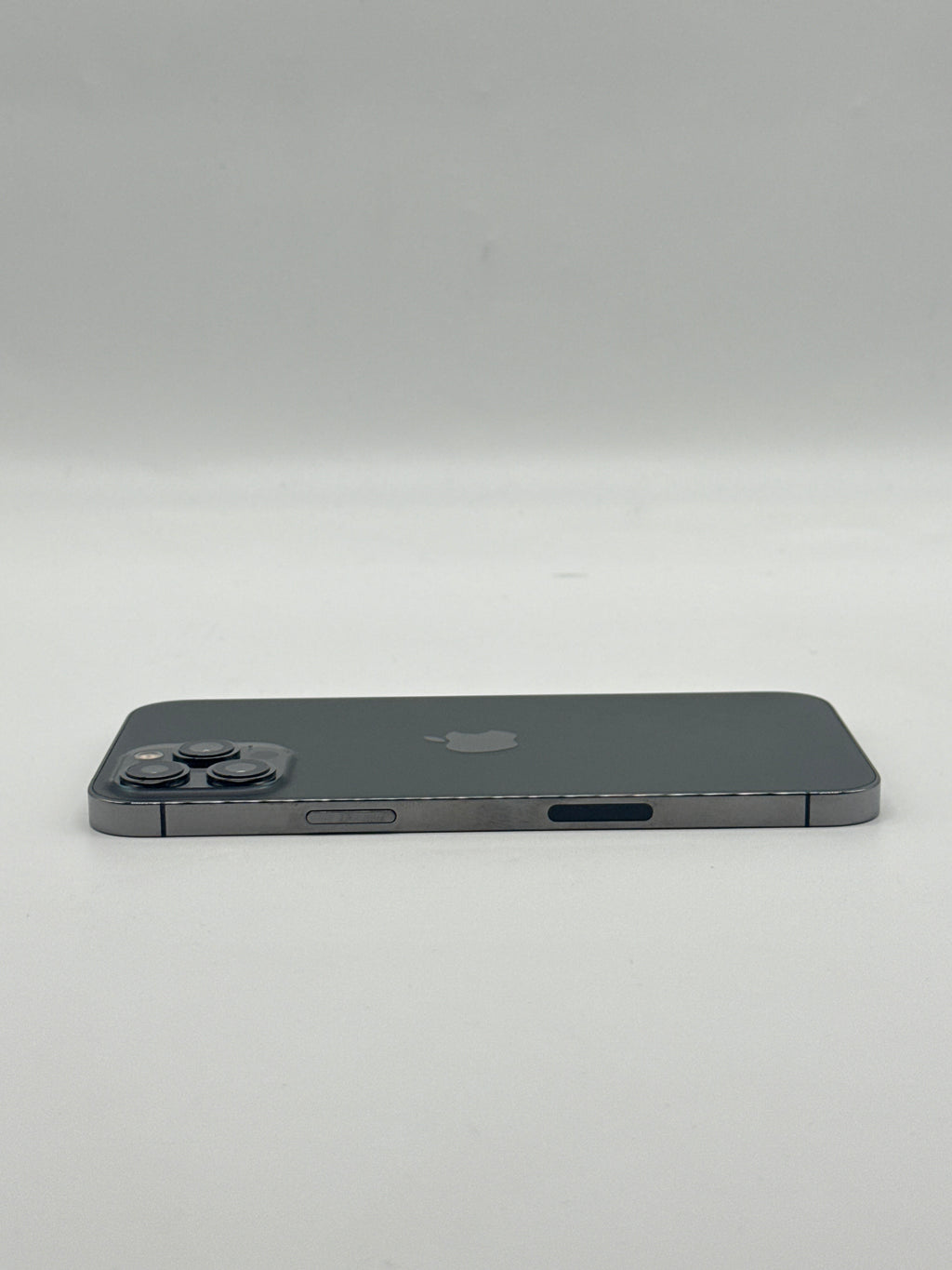 Apple iPhone 12 Pro Max 6.7" A2342 128GB AT&T Only - Cracked Camera Lens