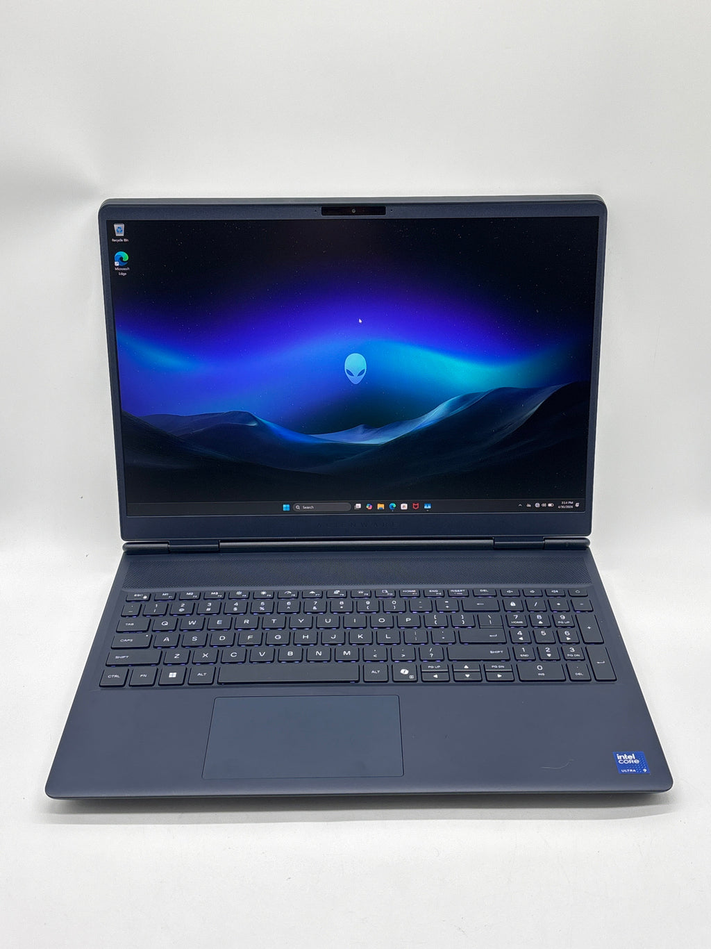 Dell Alienware 16X Aurora Ultra 9 275HX 32GB RAM 1TB SSD RTX 5060 - Warranty