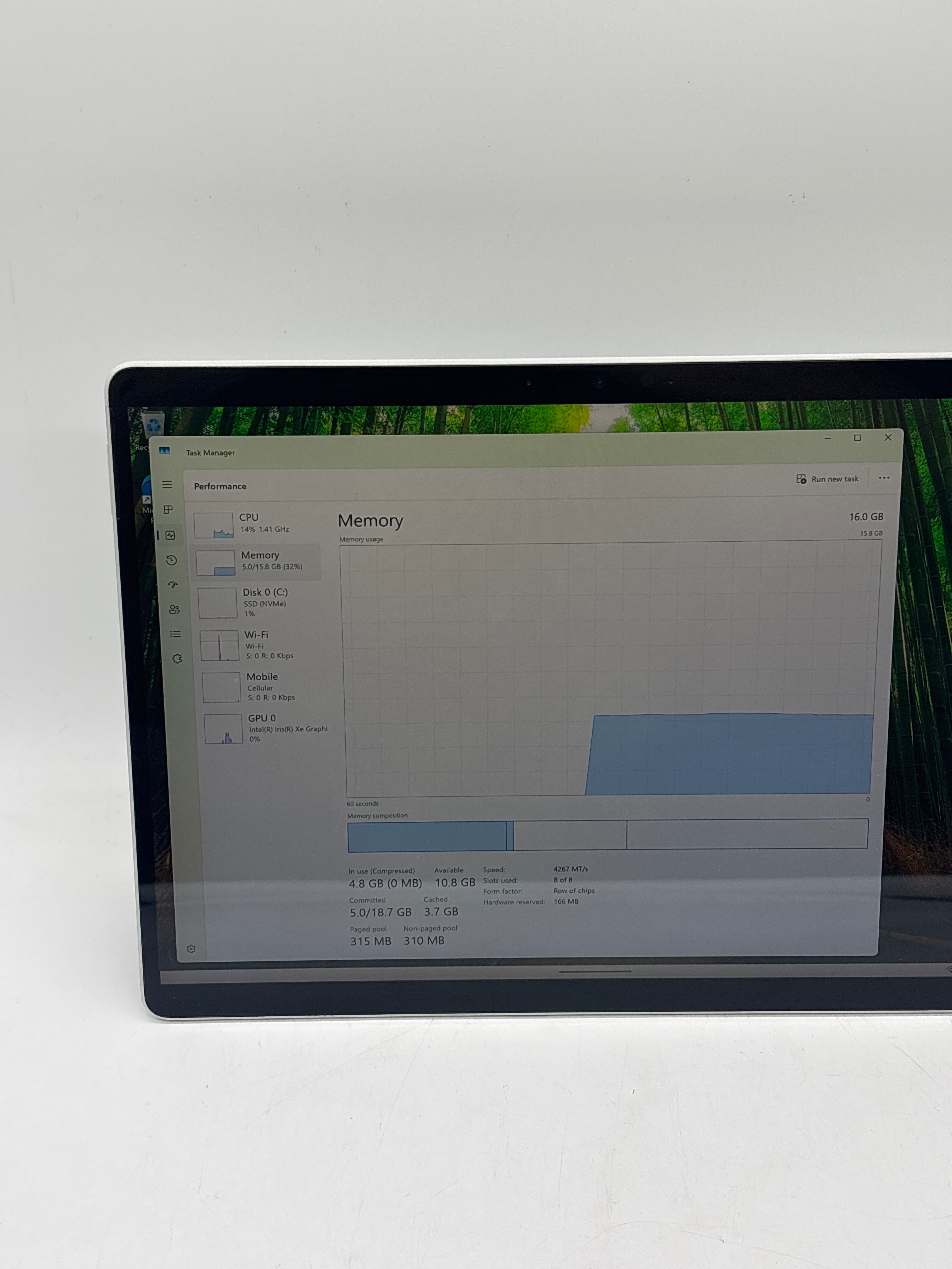 Microsoft Surface Pro 8 1982 i5-1145G7 16GB RAM 256GB