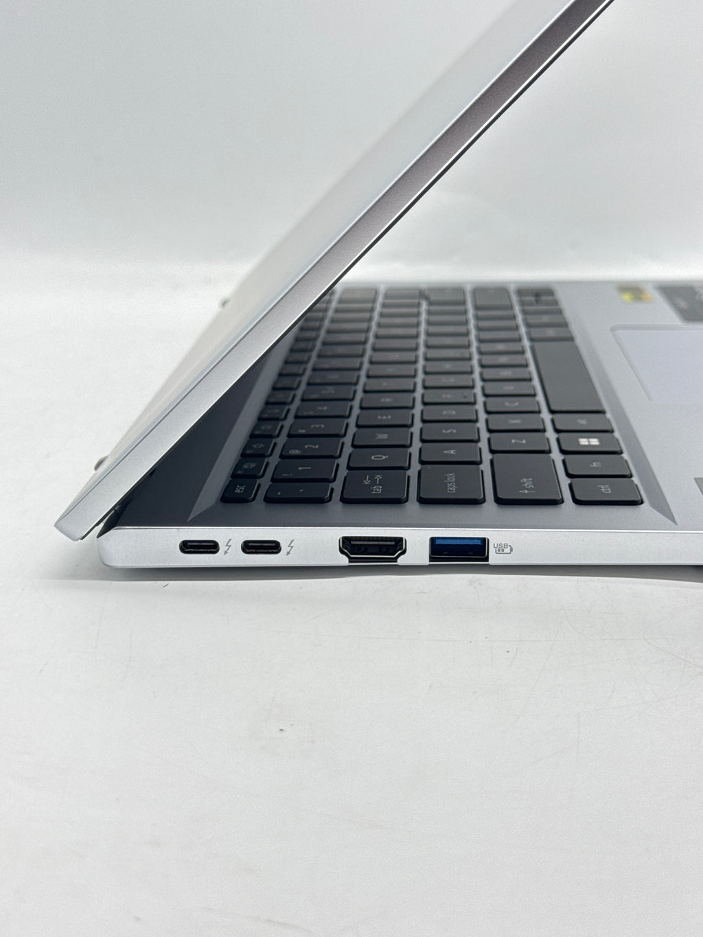 Acer Swift Go 14 SFG14-71-54AP Core i5 1335U 16GB RAM 512GB SSD - Used