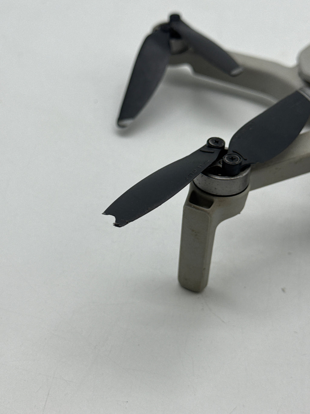 DJI Mavic Mini Drone 2.7K Camera 30min Flight Time - READ