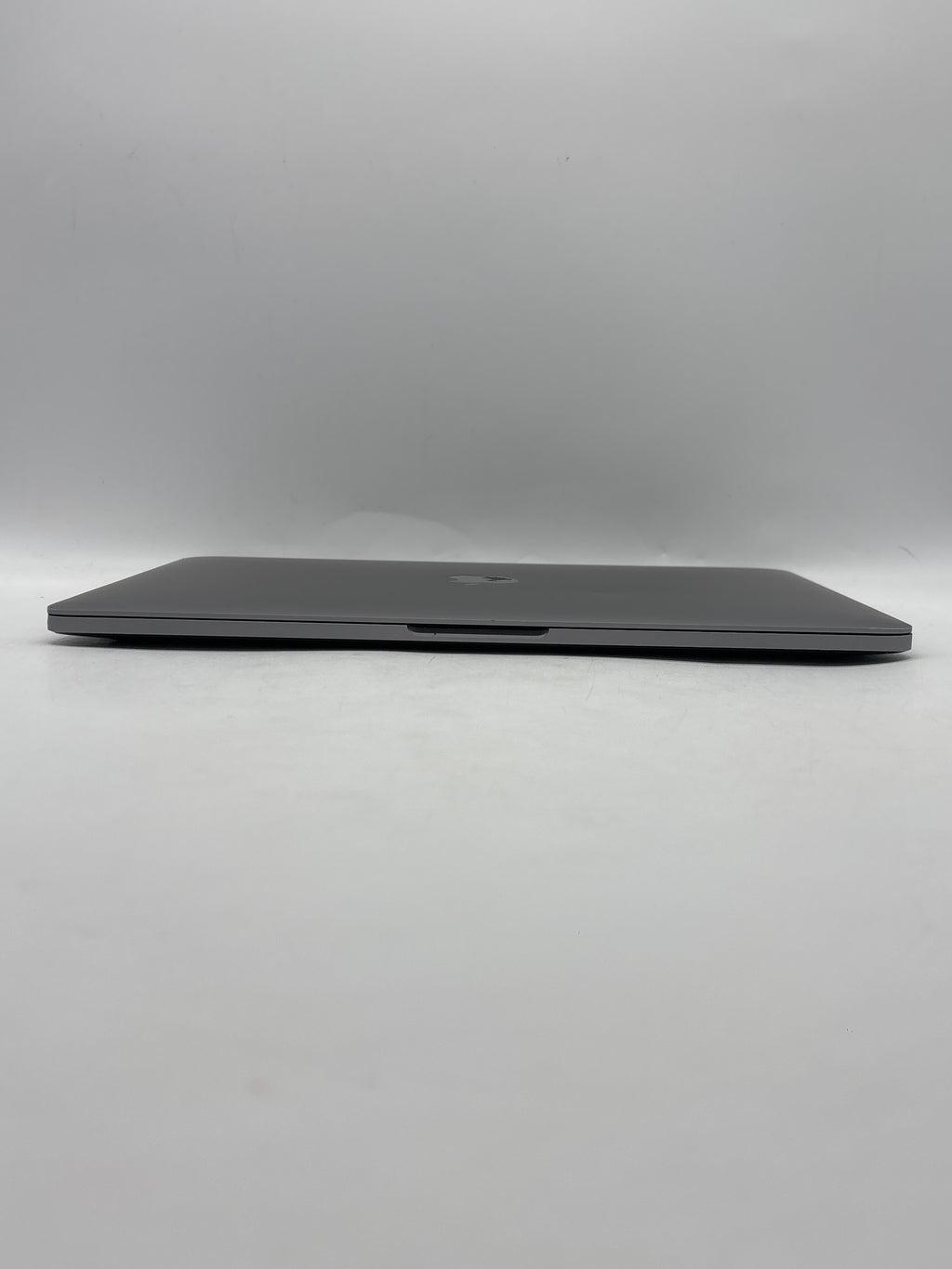 Apple MacBook Pro 13" M1 8GB RAM 256GB SSD Space Gray - READ
