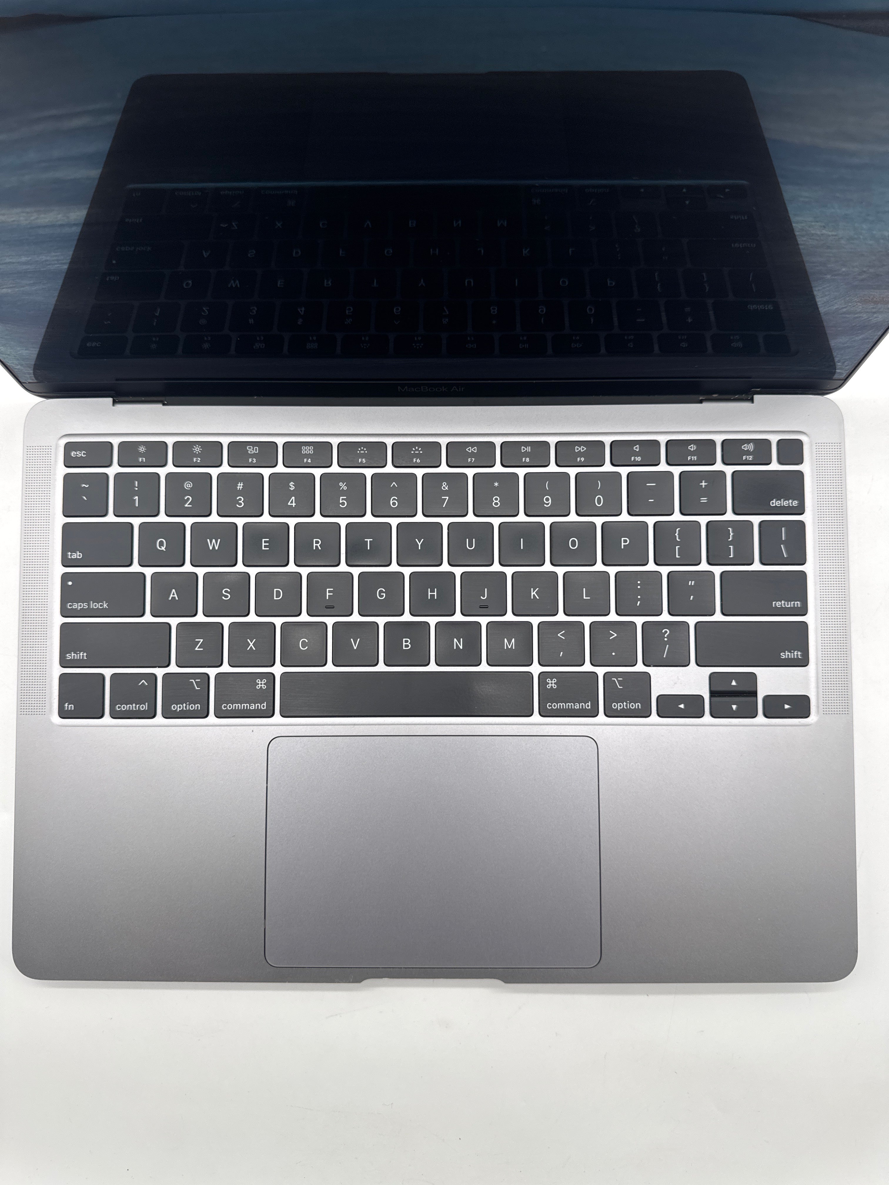 Apple MacBook Air 13" A2179 i3 8GB RAM 256GB SSD - Bad Display