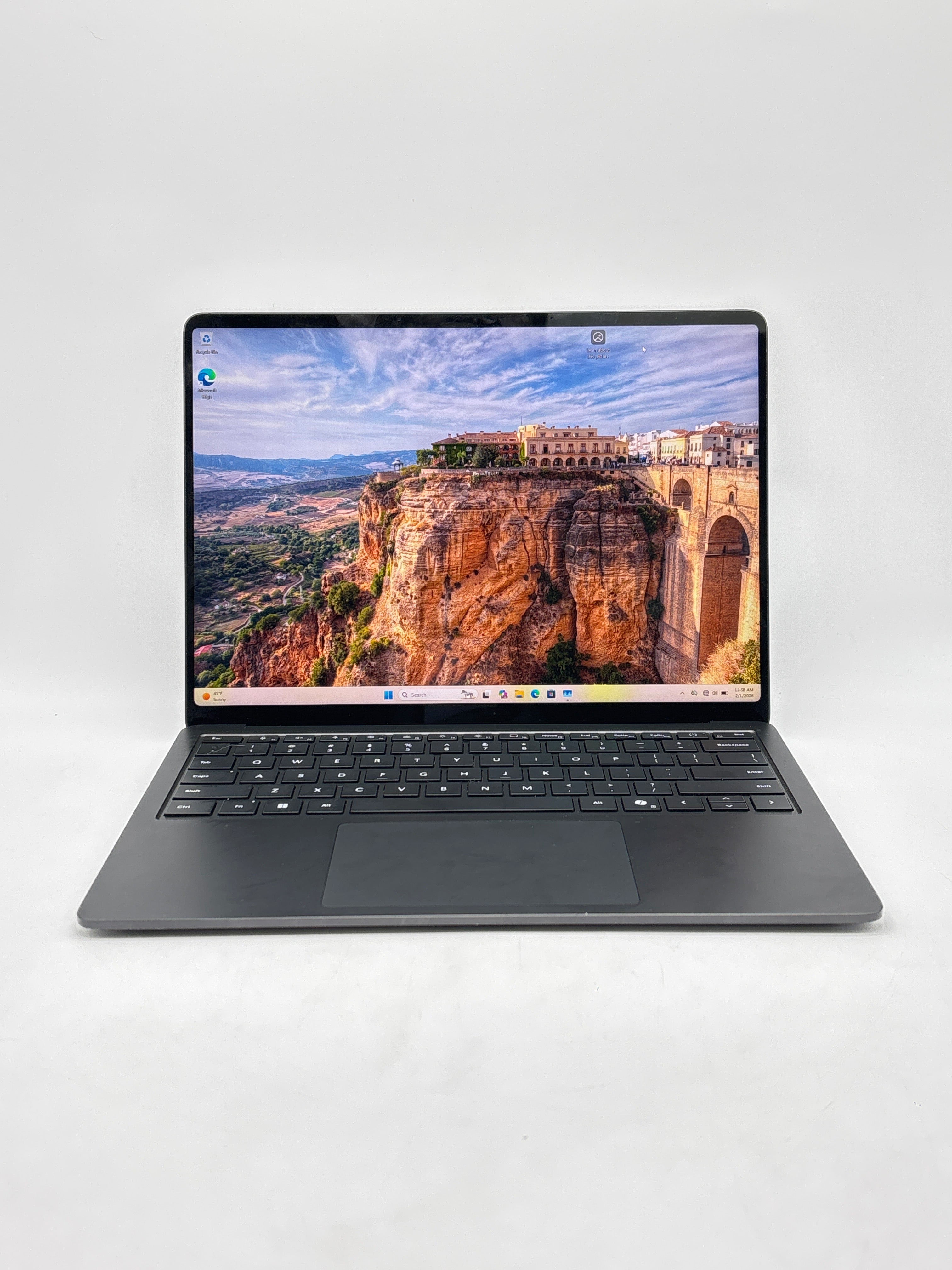 Microsoft Surface Laptop 7 Ultra 5 236V 16GB RAM 512GB SSD - Used