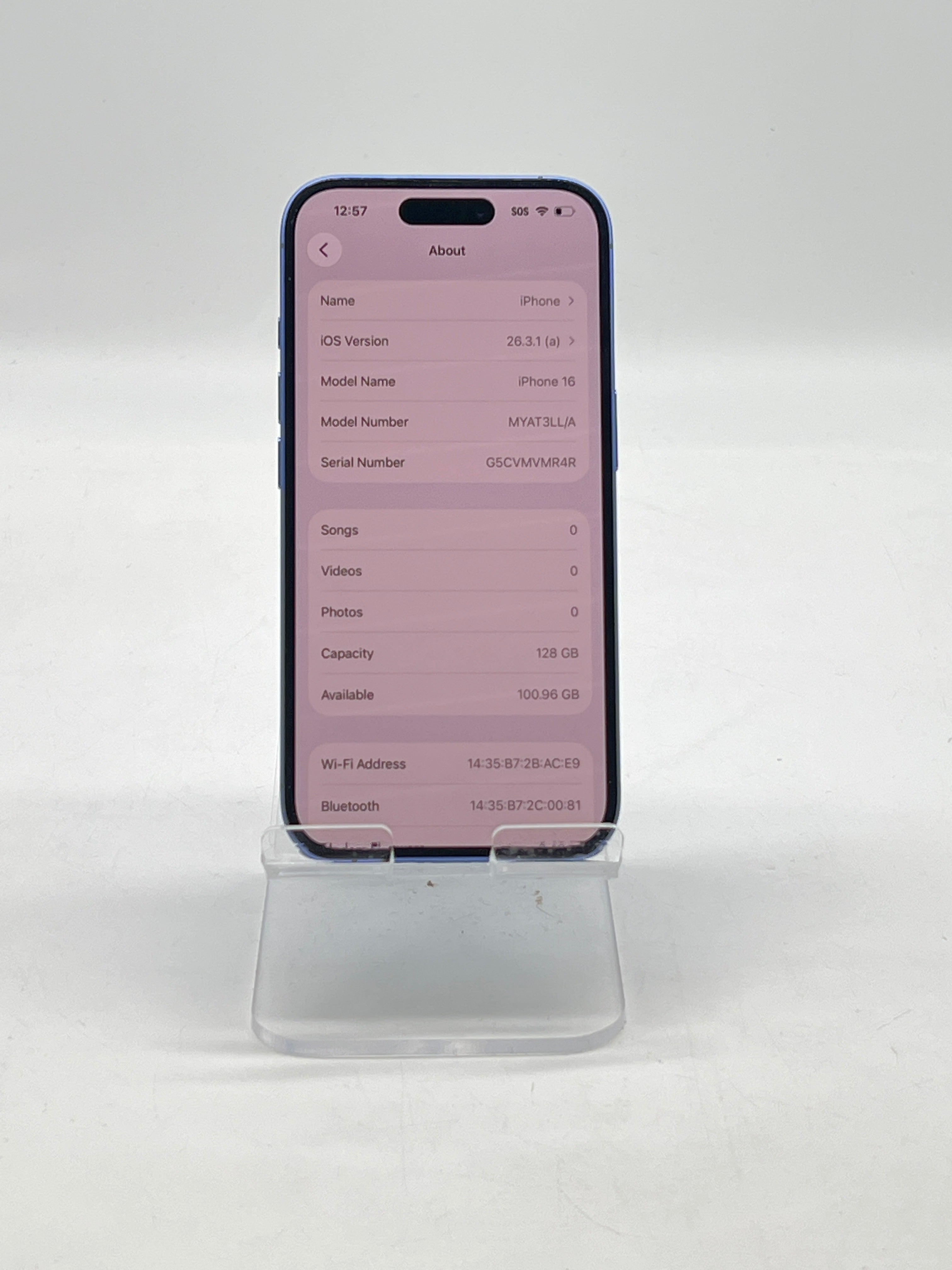 Apple iPhone 16 128GB T-Mobile used A back cracked