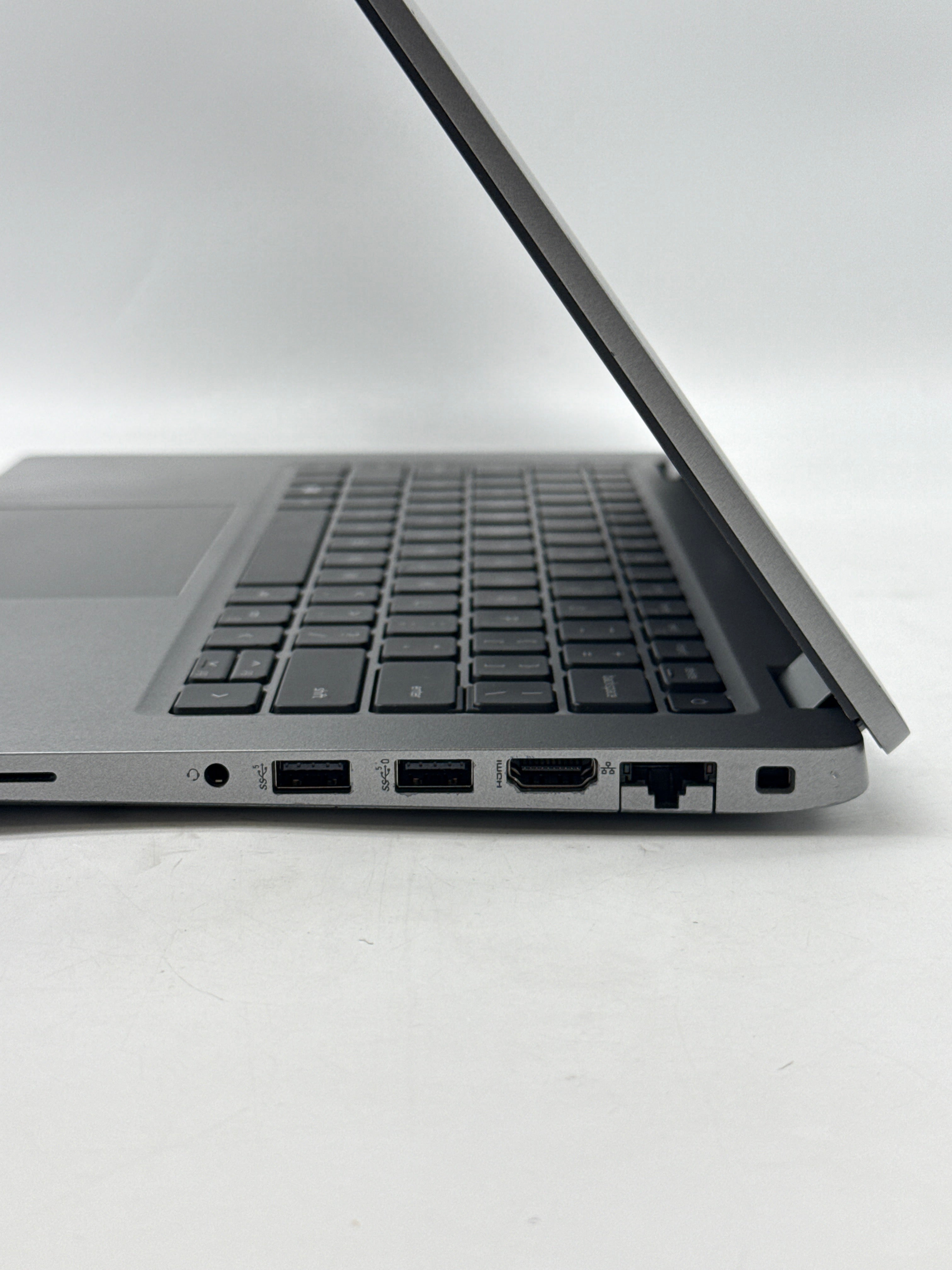 Dell Latitude 5430 14" Intel Core i5-1235U 16GB RAM 256GB SSD - Used