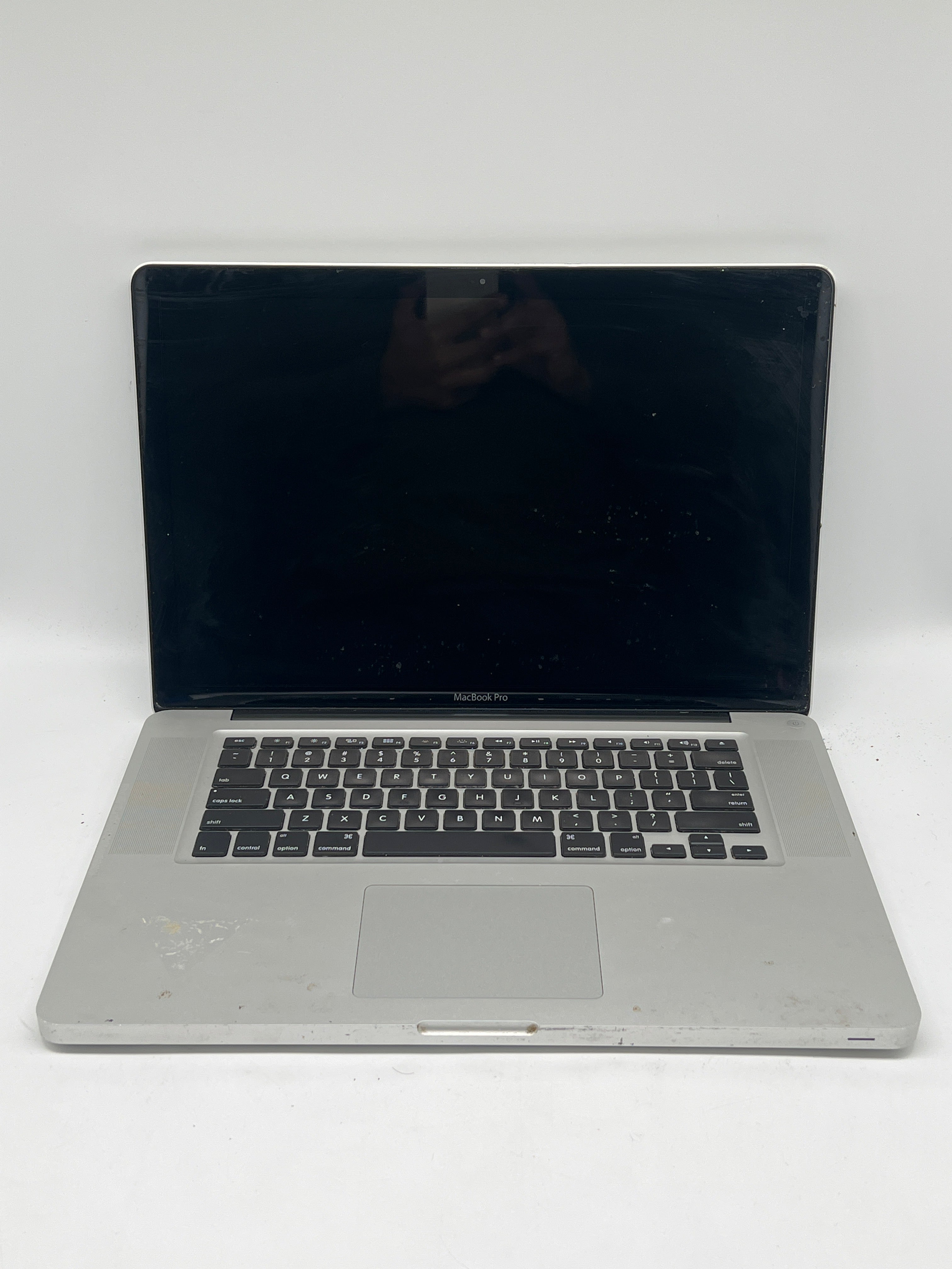 Apple MacBook Pro 15" 2012 Intel Core i7 4GB RAM 500GB HDD - For Parts (Read)