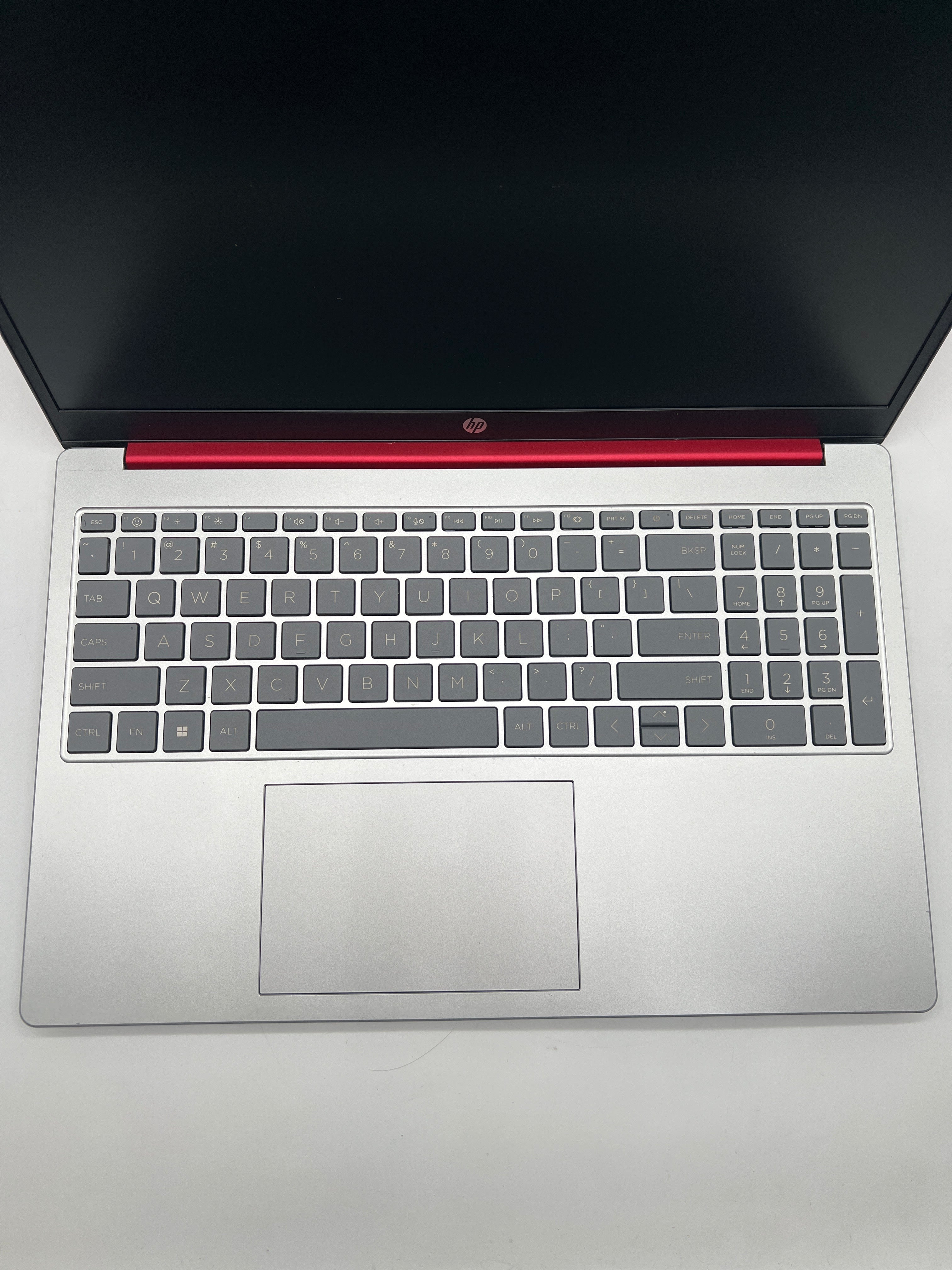 HP 15-fd0083wm 15" Intel N200 4GB RAM 128GB UFS Red - Used