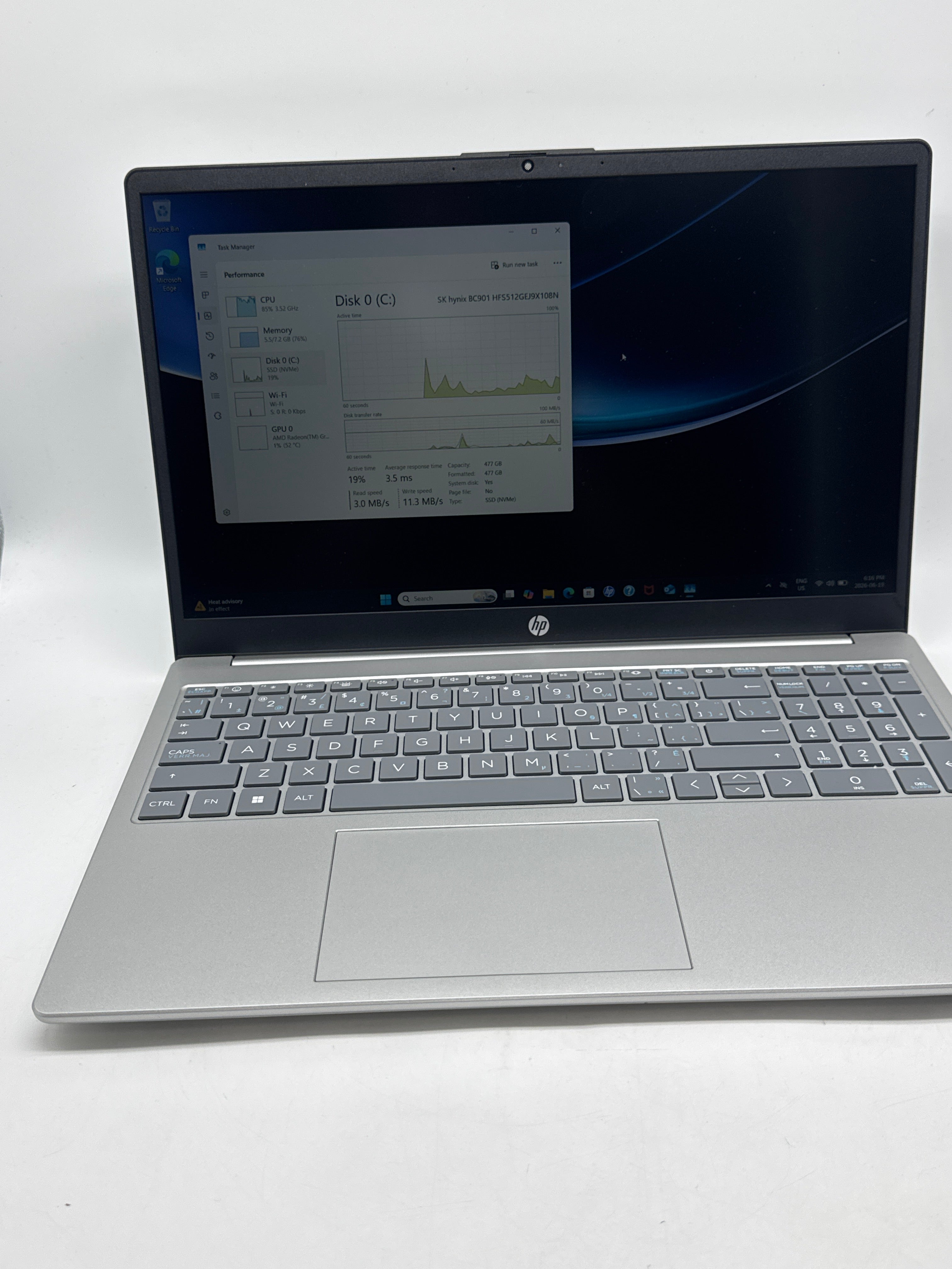 HP 15-fc0003ca 15.6" Athlon Silver 7120U 8GB RAM 512GB SSD - Used
