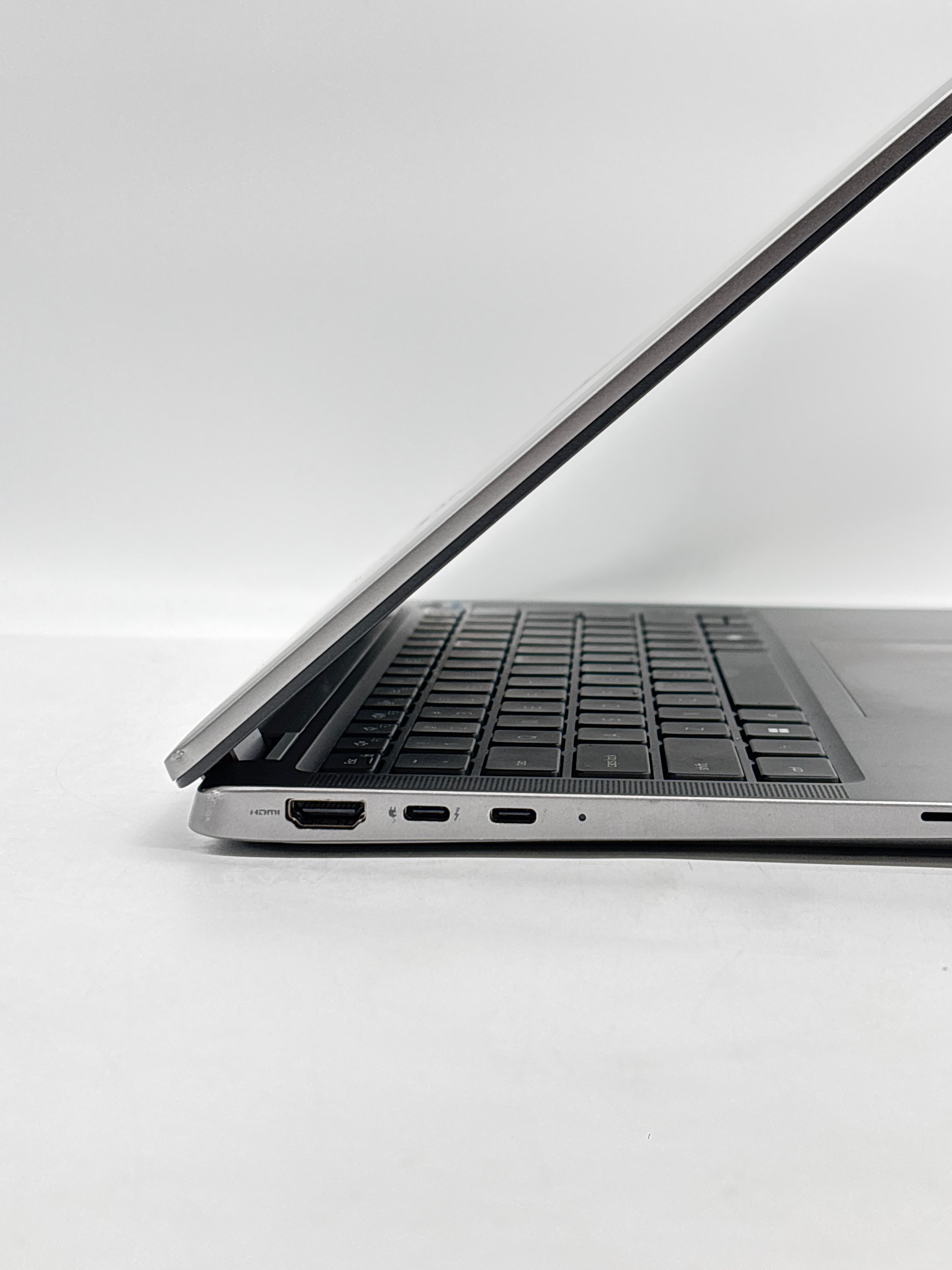 Dell Latitude 7450 Ultra 7 165U 32GB RAM 512GB SSD - For Parts (READ)