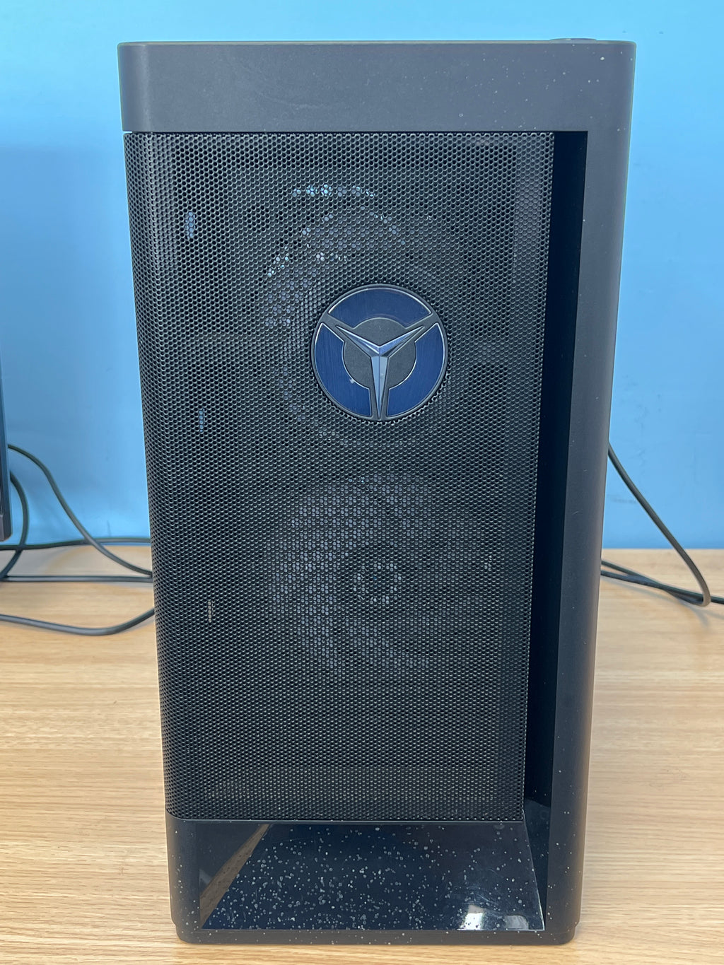 Lenovo Legion T5 26AMR5 AMD Ryzen 5 3600 16GB RAM 512GB SSD GTX 1650 Super - Used