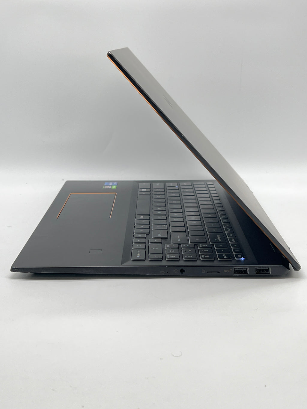 MSI Summit E16 Flip i7-1195G7 32GB RAM 1TB SSD RTX 3050 - Used
