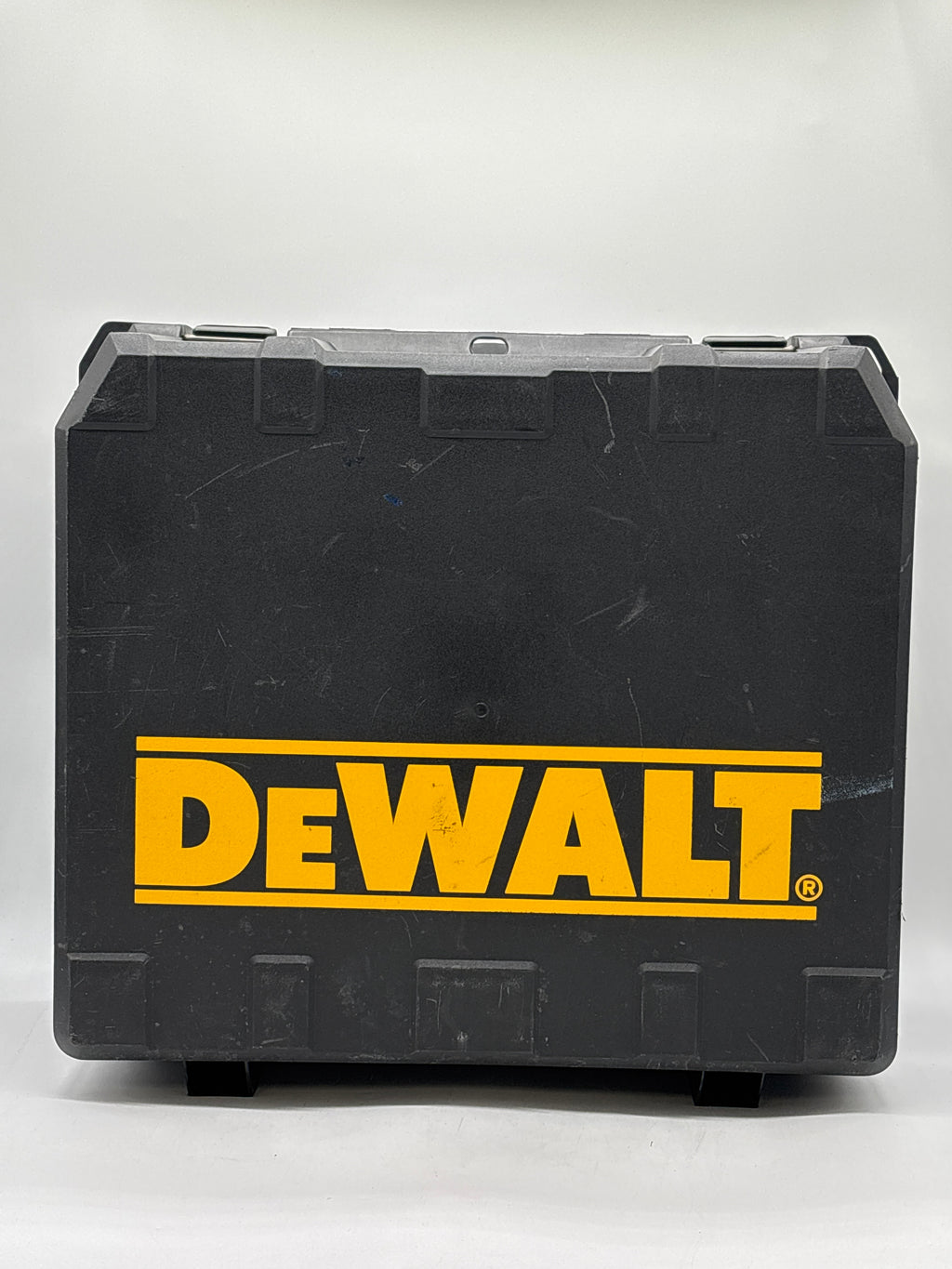 DEWALT DW369 7 1/4 in Corded Circular Saw - Used