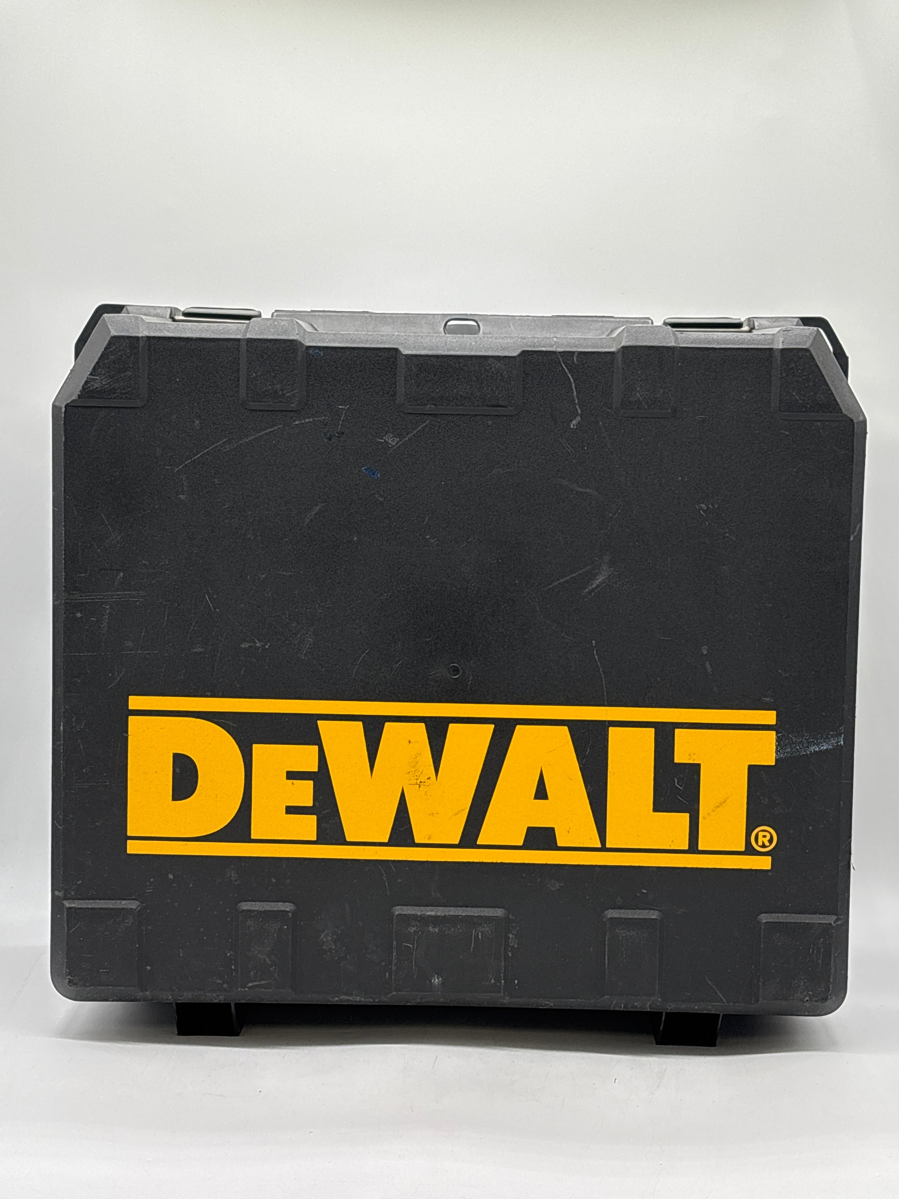 DEWALT DW369 7 1/4 in Corded Circular Saw - Used