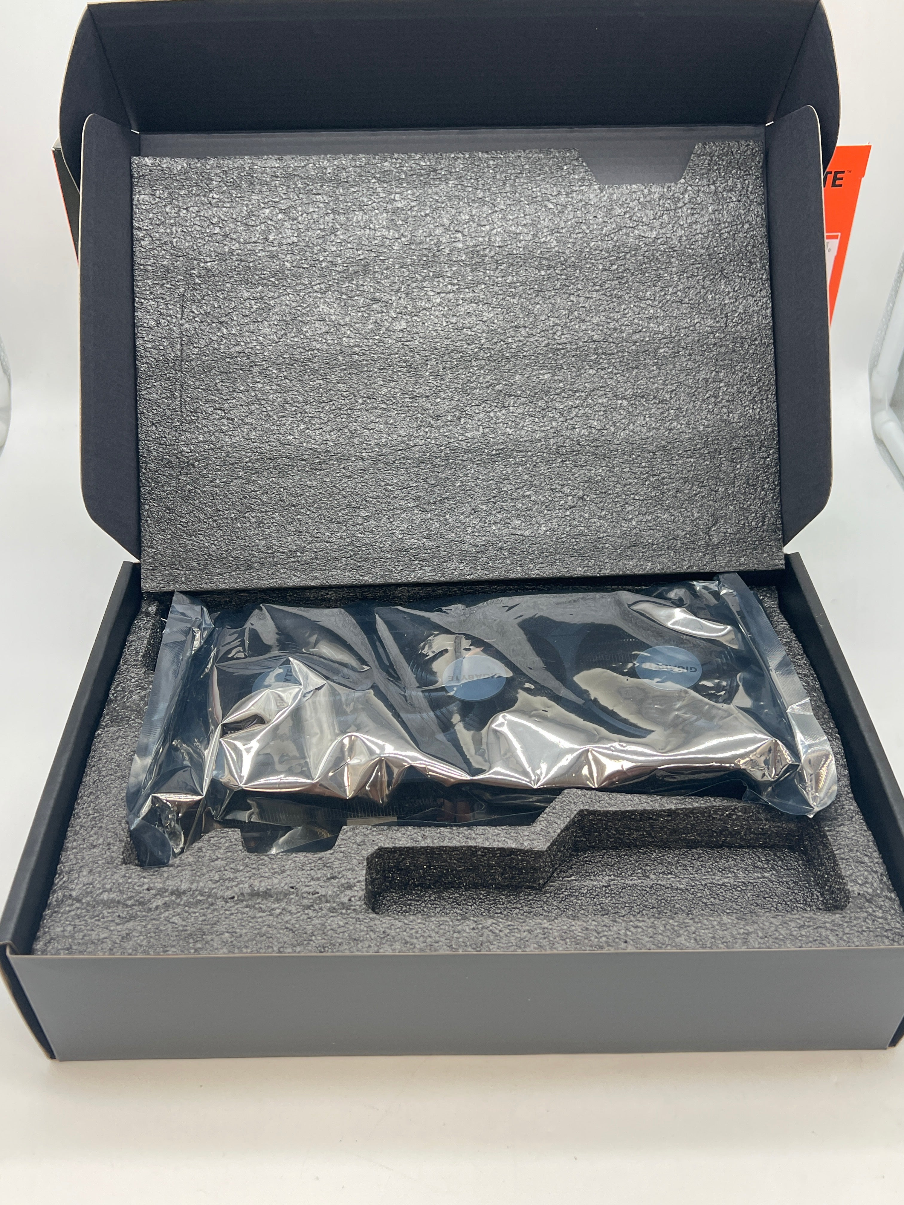 Gigabyte GeForce RTX 4070 Ti Super 16GB GDDR6X Graphics Card - Used with Box