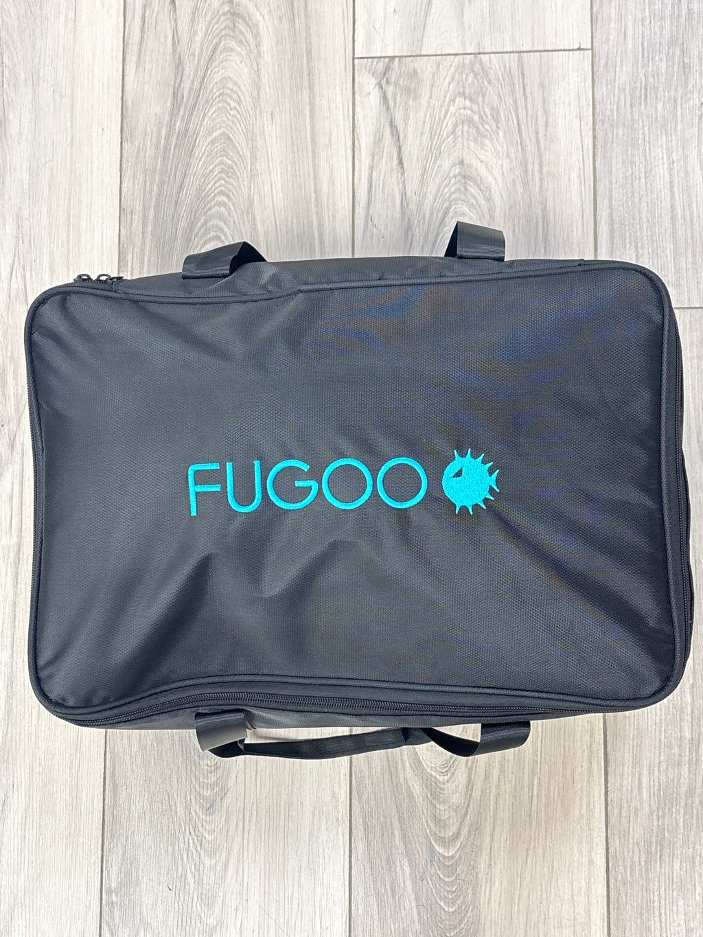Fugoo FPJ1080PS Projector & Soundbar Bundle with Tripod - New Open Box