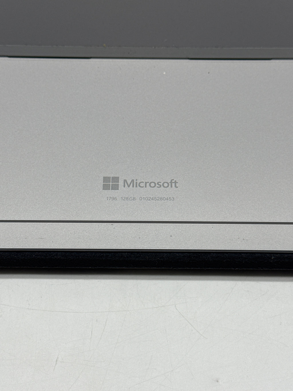 Microsoft Surface Pro 1796 Core i5 7300U 4GB RAM 128GB SSD - Used