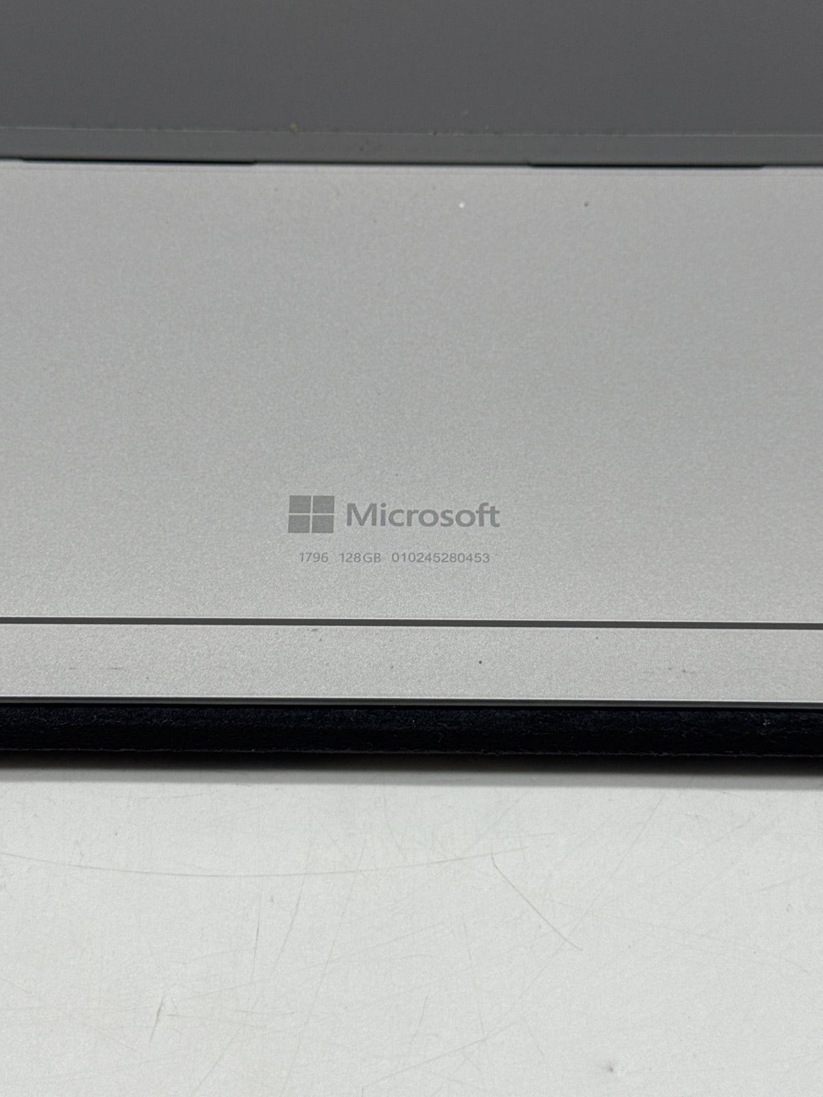 Microsoft Surface Pro 1796 Core i5 7300U 4GB RAM 128GB SSD - Used