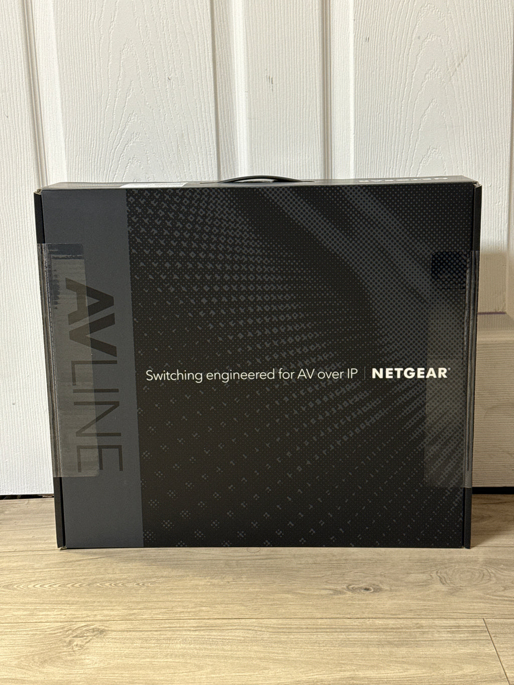 Netgear M4250-26G4F-POE++ Networking Switch Black - New In Box