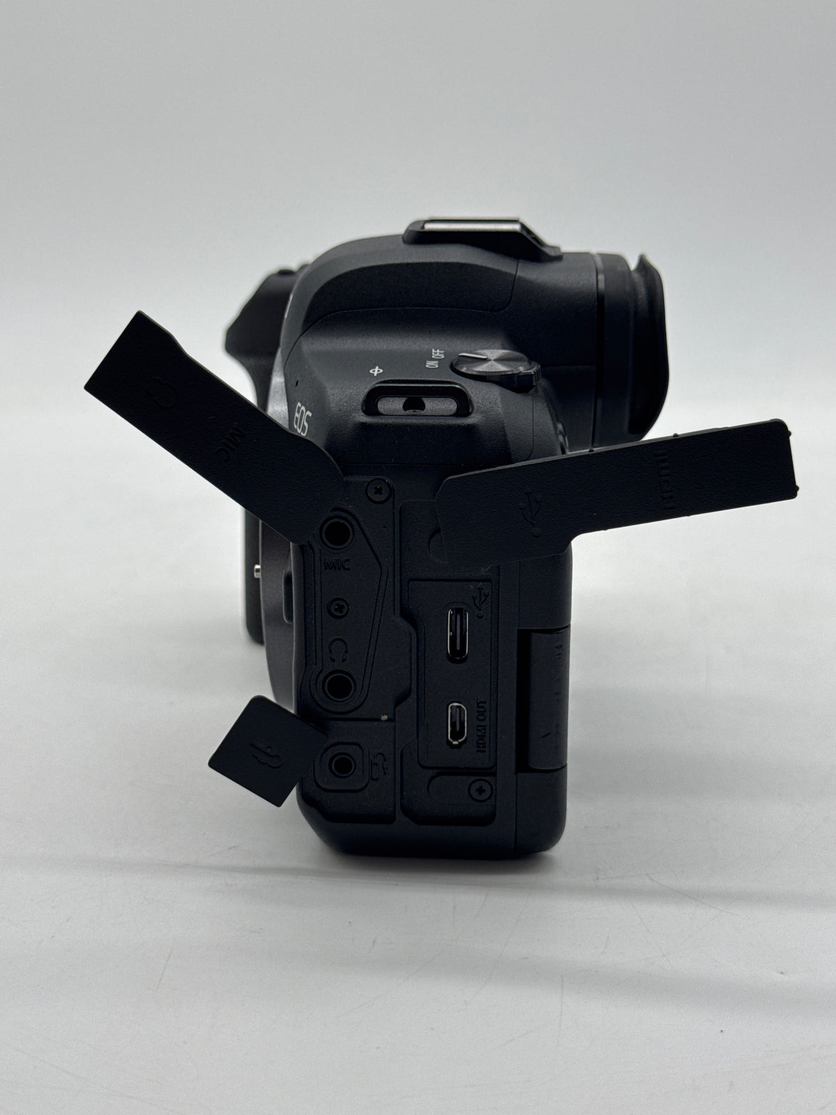 Canon EOS R6 Mirrorless Body Only Black - Used
